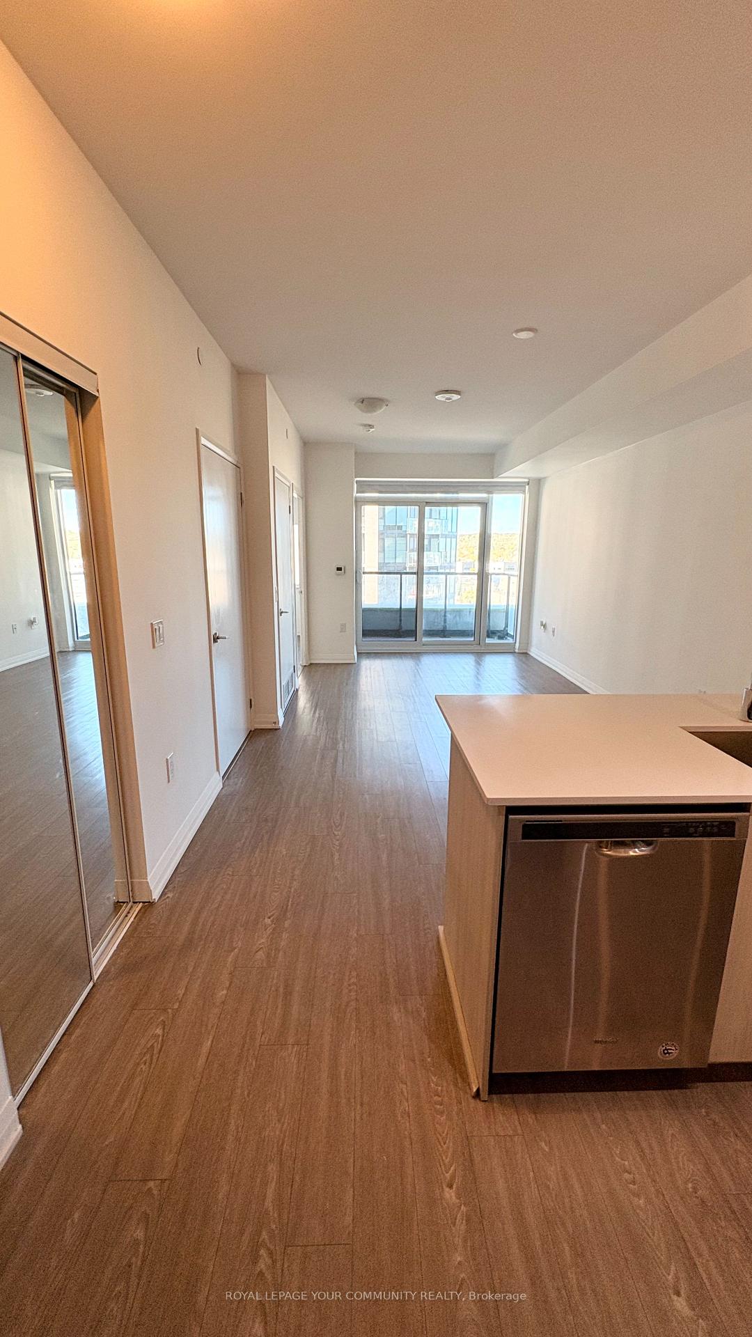 Photo 2 of Unit 704, 99 Eagle Rock Way, Vaughan, Rural Vaughan — HOMEH