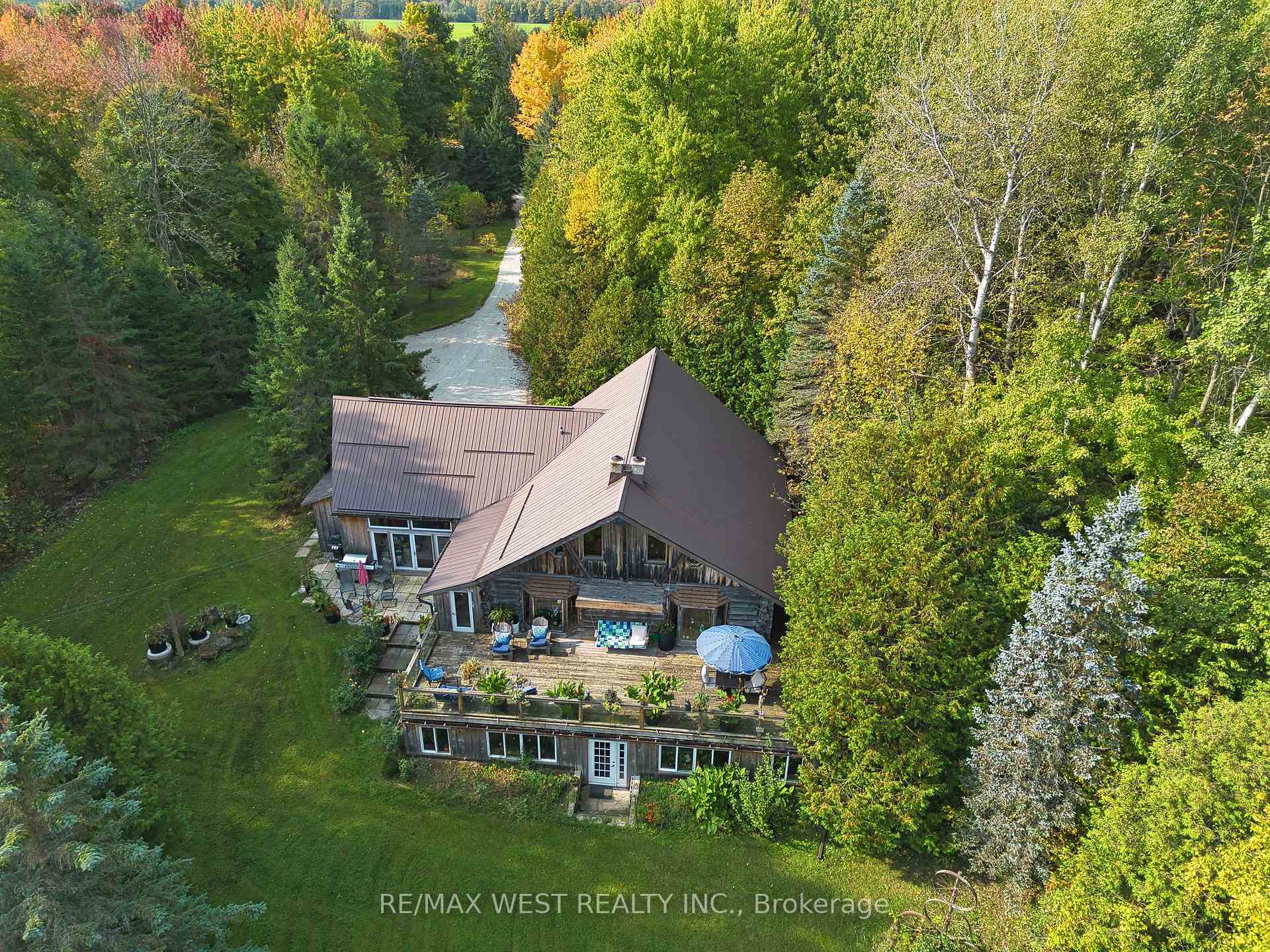 Photo 2 of 622423 Sideroad 7, Chatsworth — HOMEH