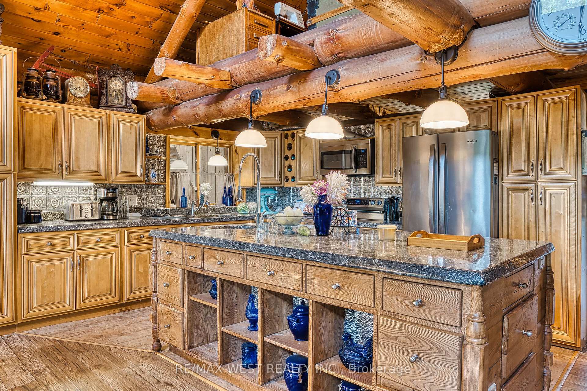Photo 6 of 622423 Sideroad 7, Chatsworth — HOMEH