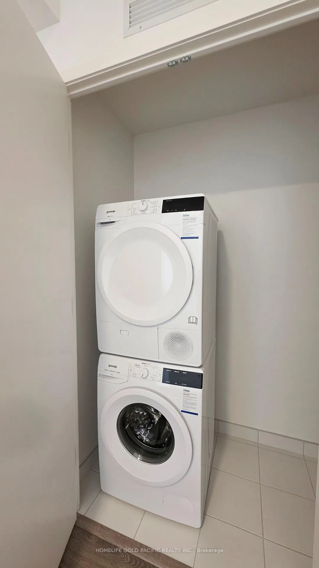 Photo 10 of Unit 2012, 8 Interchange Way, Vaughan, Vaughan Corporate Centre — HOMEH