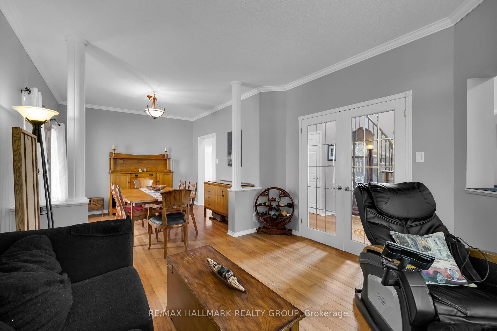 Photo 8 of 4136 Wolfe Point Way, Ottawa, Riverside South/Gloucester Glen — HOMEH