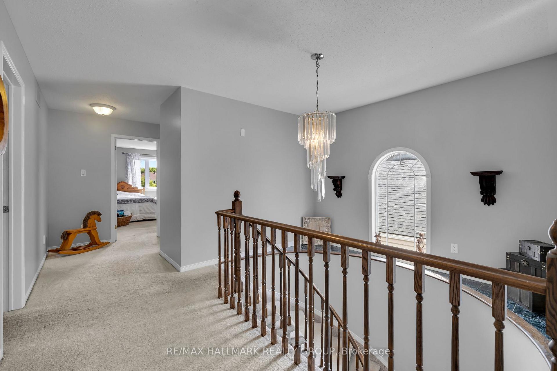 Photo 21 of 4136 Wolfe Point Way, Ottawa, Riverside South/Gloucester Glen — HOMEH