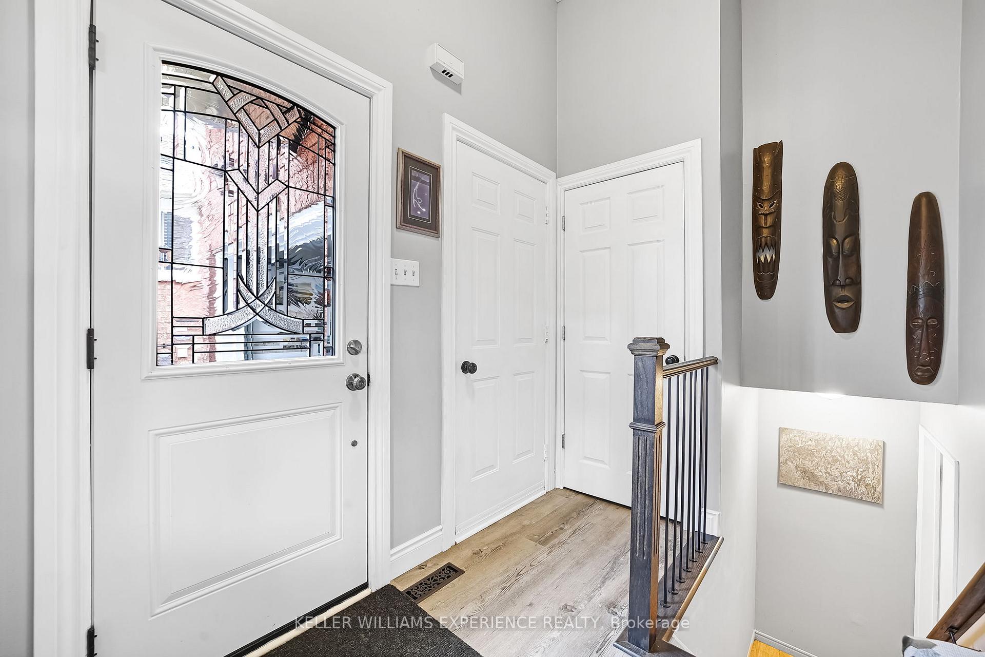 Photo 10 of 16 Balliston Road, Barrie, West Bayfield — HOMEH
