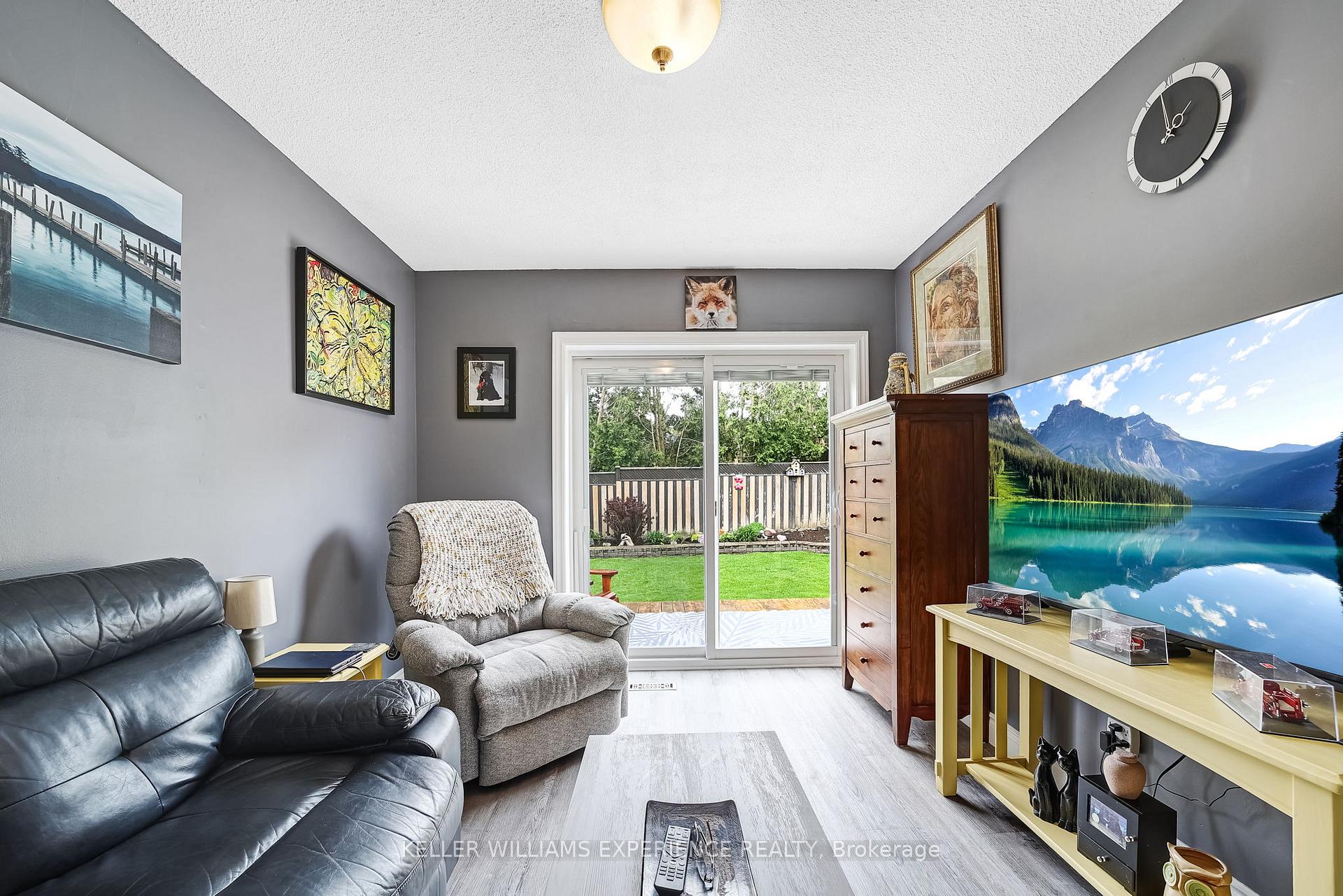 Photo 13 of 16 Balliston Road, Barrie, West Bayfield — HOMEH