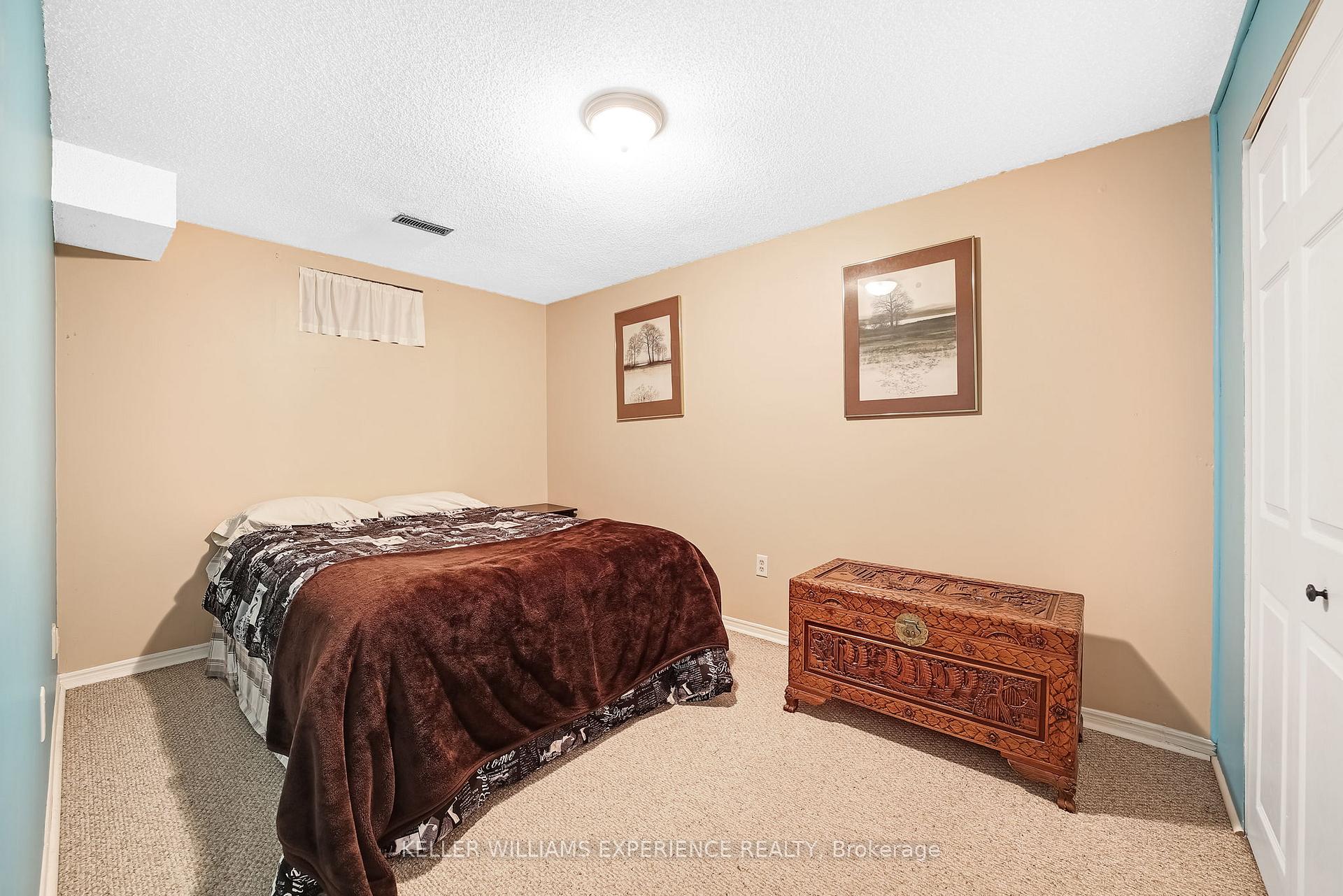 Photo 27 of 16 Balliston Road, Barrie, West Bayfield — HOMEH
