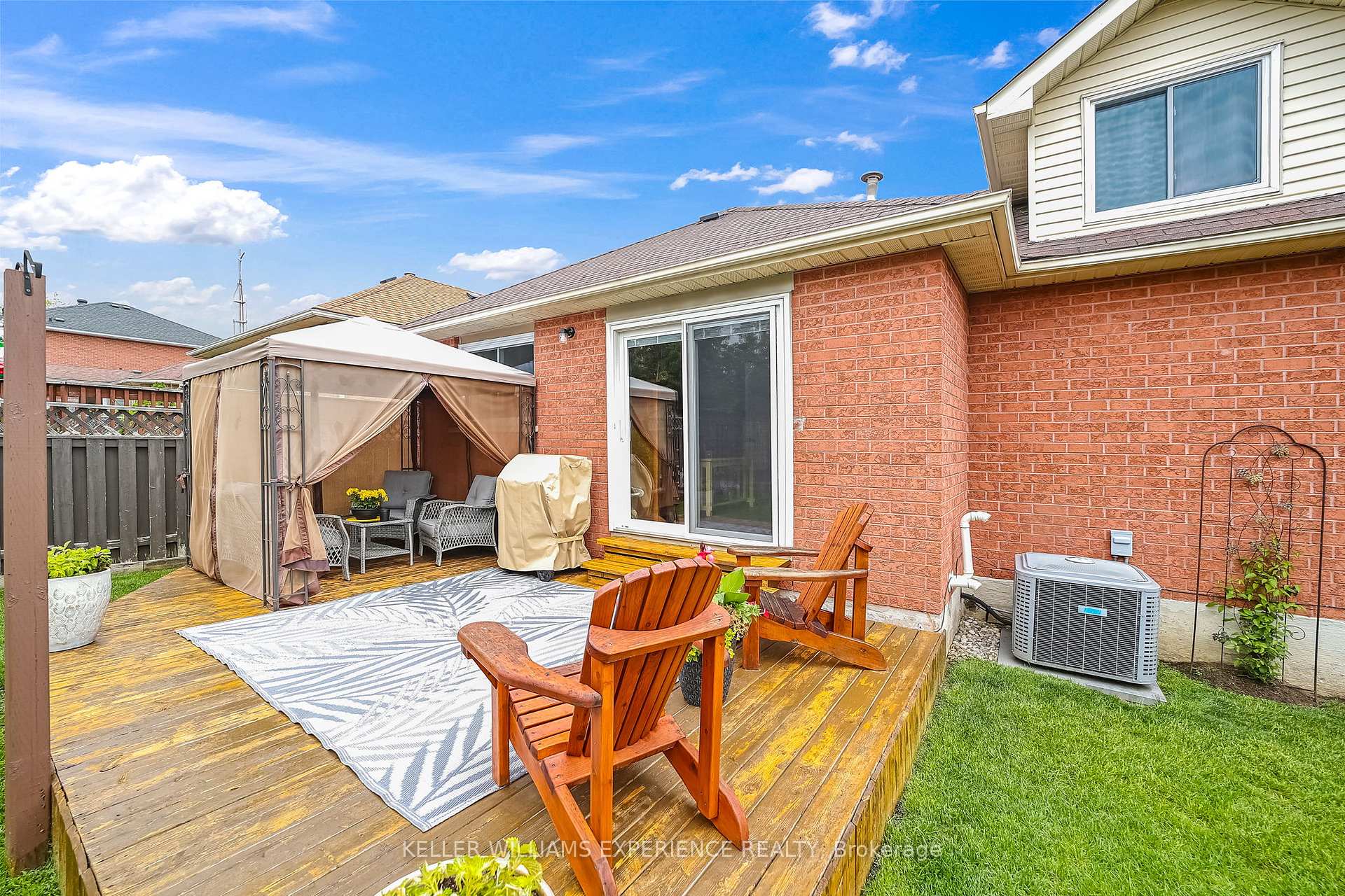 Photo 32 of 16 Balliston Road, Barrie, West Bayfield — HOMEH