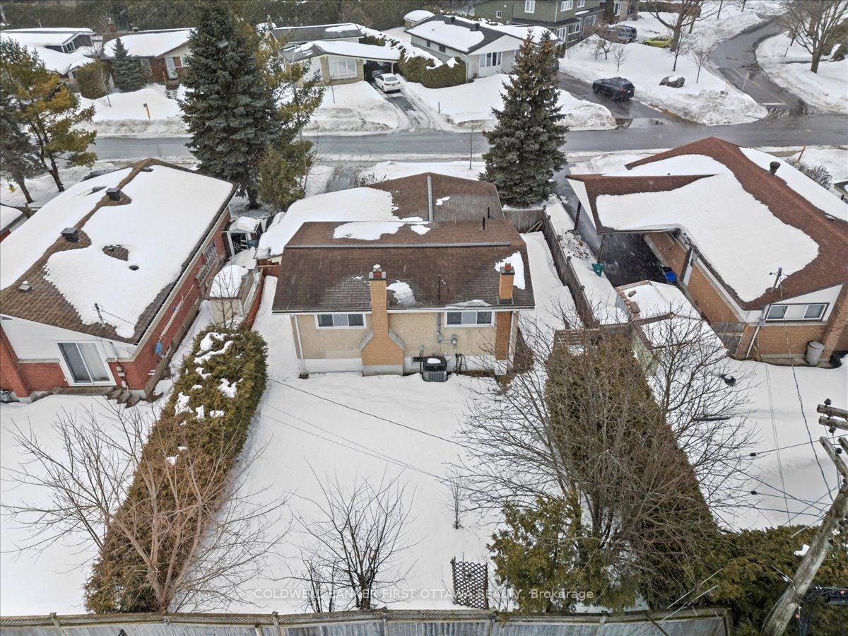 Photo 3 of 2075 Valley Drive, Ottawa, Elmvale Acres/Urbandale — HOMEH