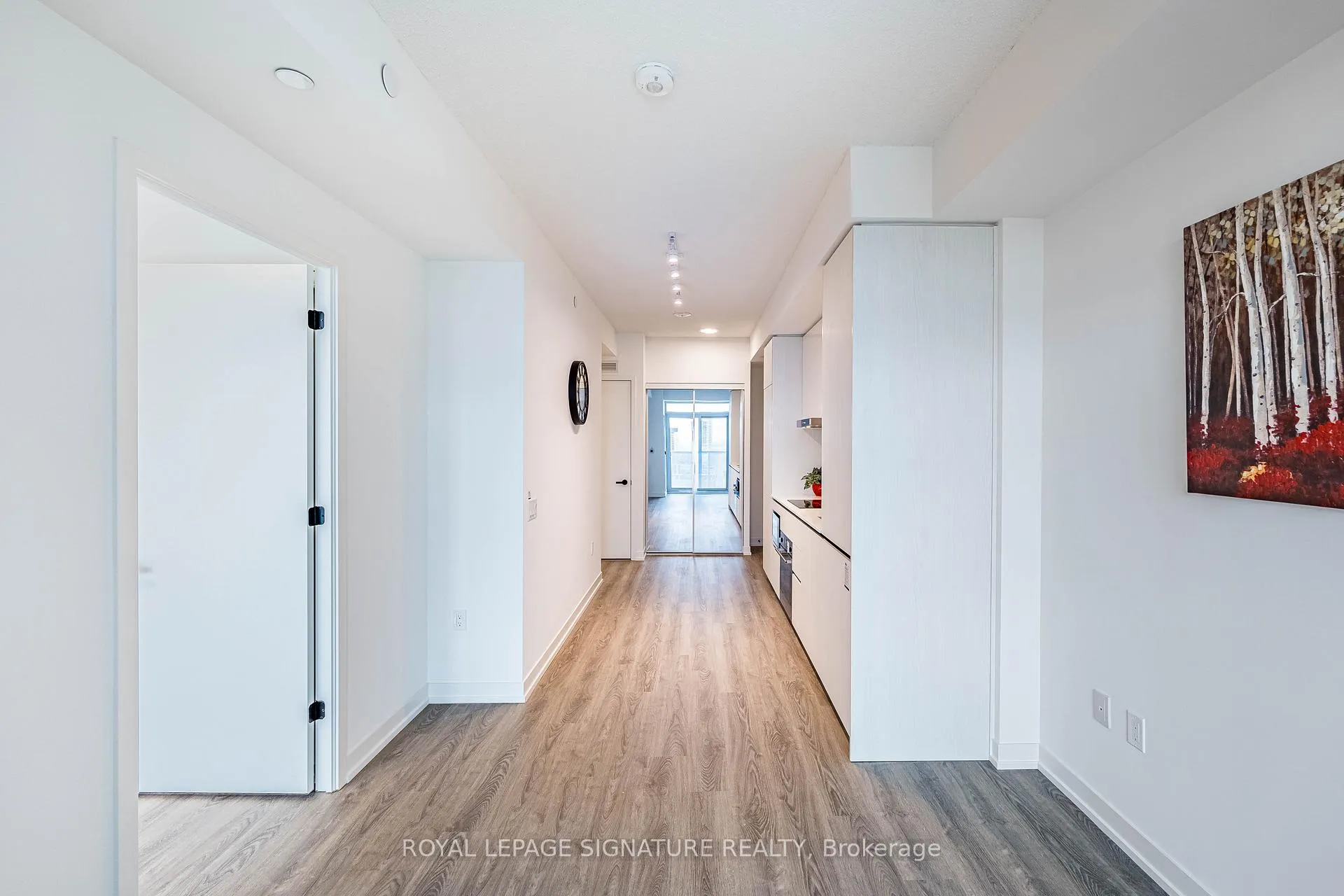 Photo 18 of Unit 3007, 8 Interchange Way, Vaughan, Vaughan Corporate Centre — HOMEH