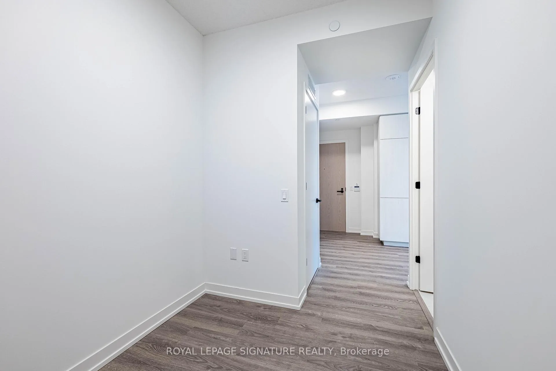 Photo 30 of Unit 3007, 8 Interchange Way, Vaughan, Vaughan Corporate Centre — HOMEH