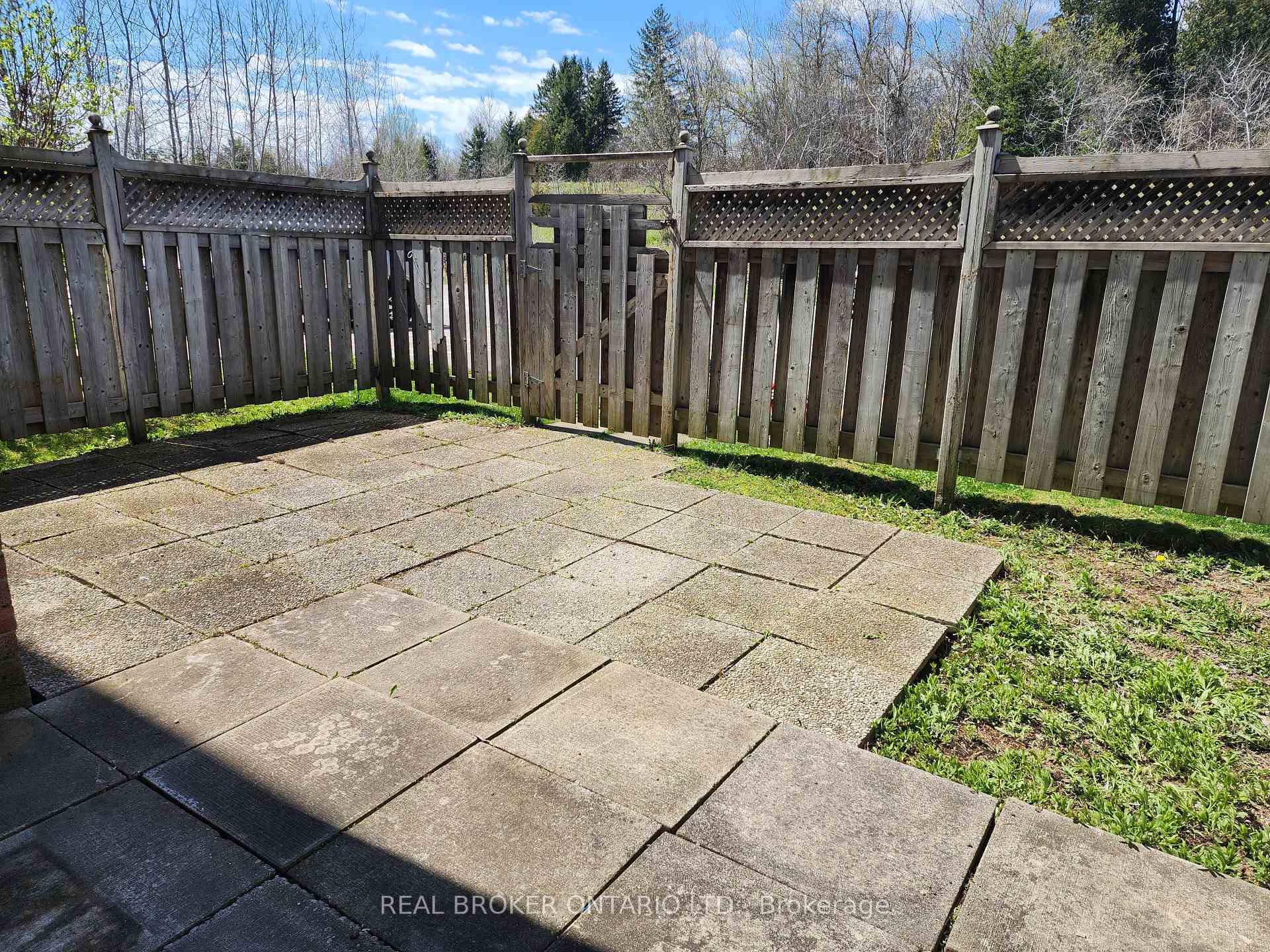 Photo 11 of Unit Apt 5, 15 Wellington Rd 124, Erin — HOMEH