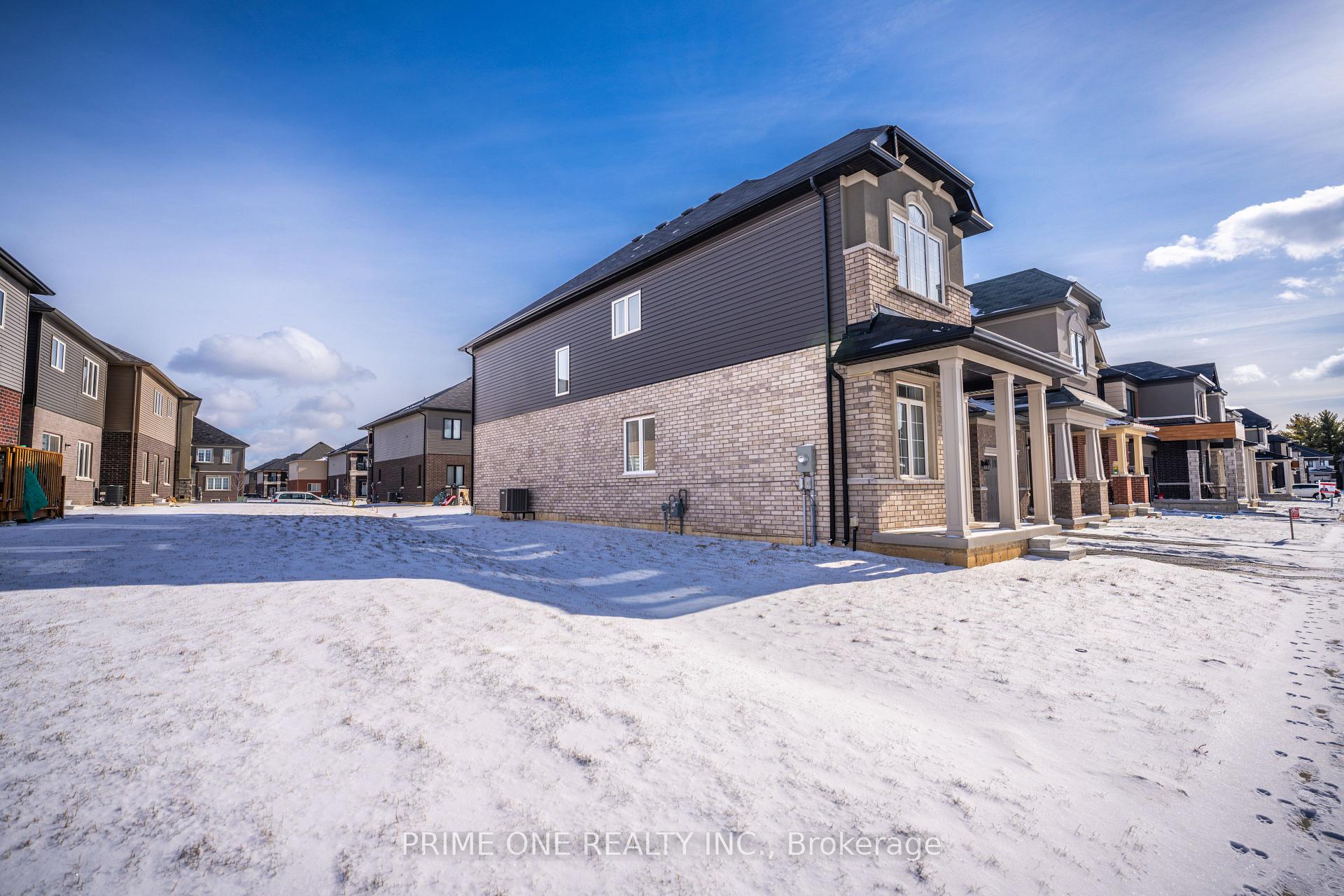 Photo 21 of 4 Tooker Drive, Brant, Brantford Twp — HOMEH