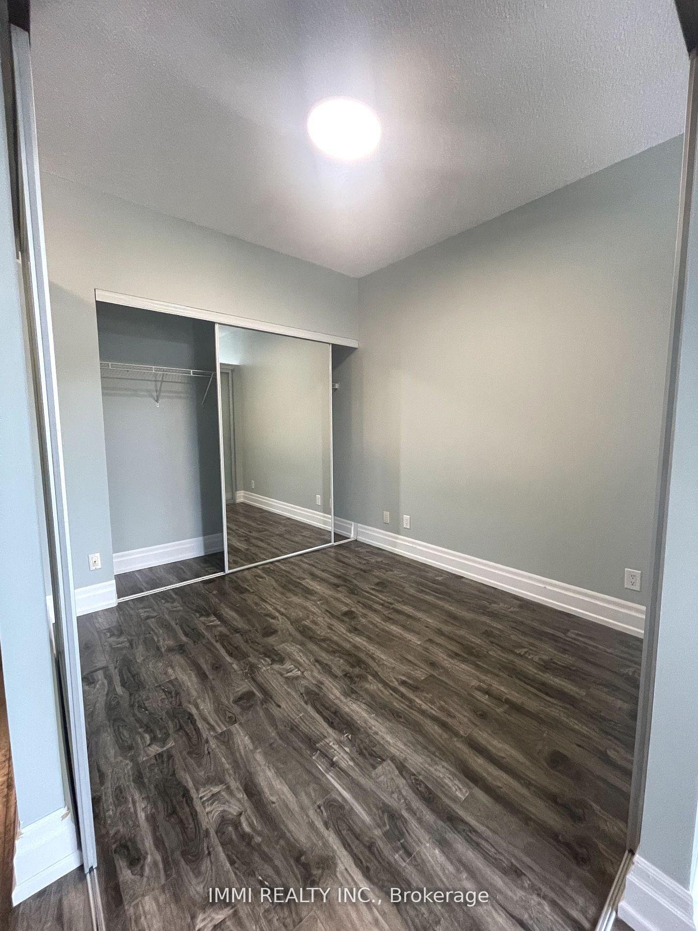 Photo 5 of Unit 112, 151 Upper Duke Crescent, Markham, Unionville — HOMEH