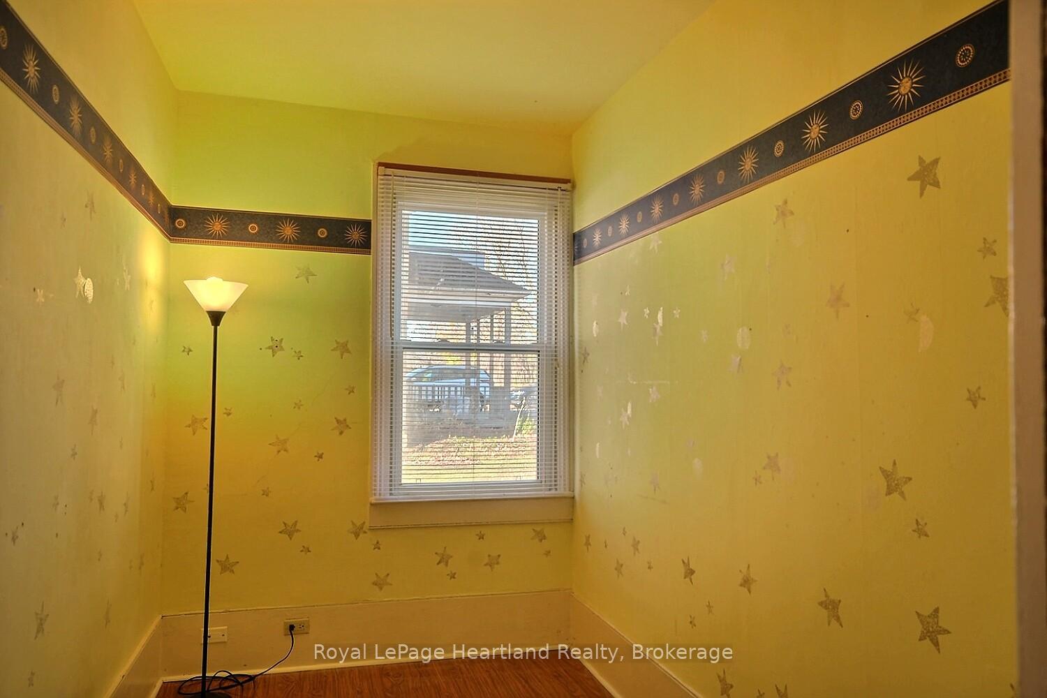Photo 13 of 122 Mary Street, Central Huron, Clinton — HOMEH
