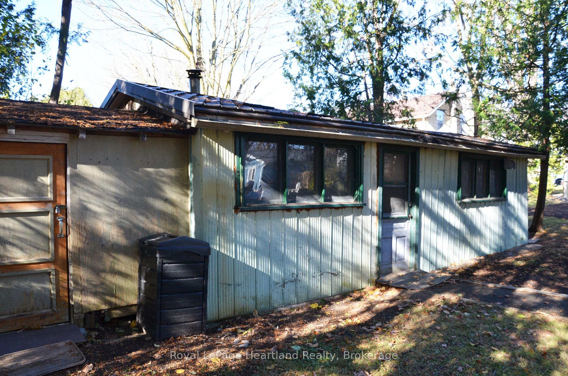 Photo 15 of 122 Mary Street, Central Huron, Clinton — HOMEH