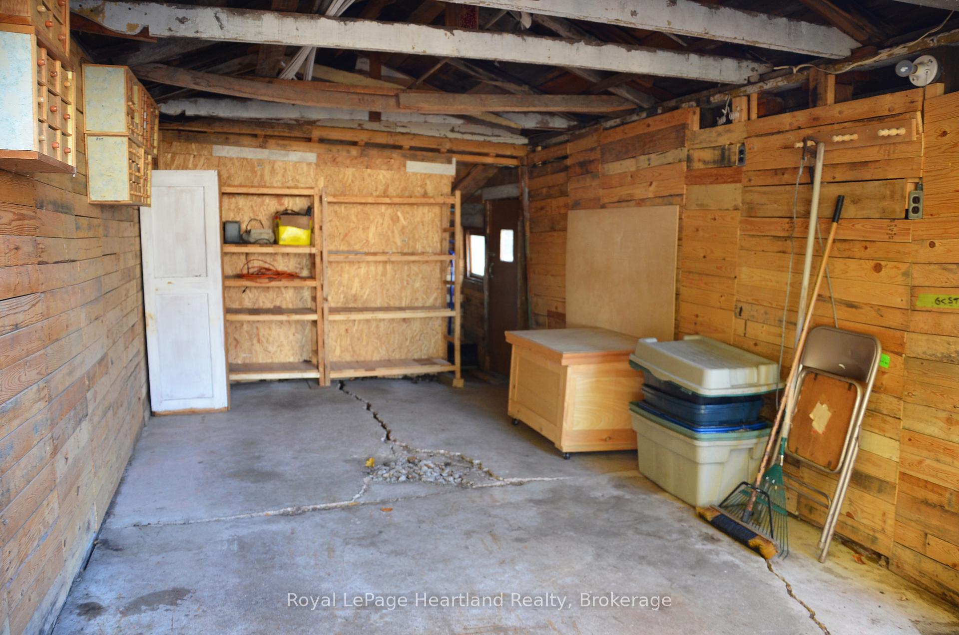 Photo 16 of 122 Mary Street, Central Huron, Clinton — HOMEH