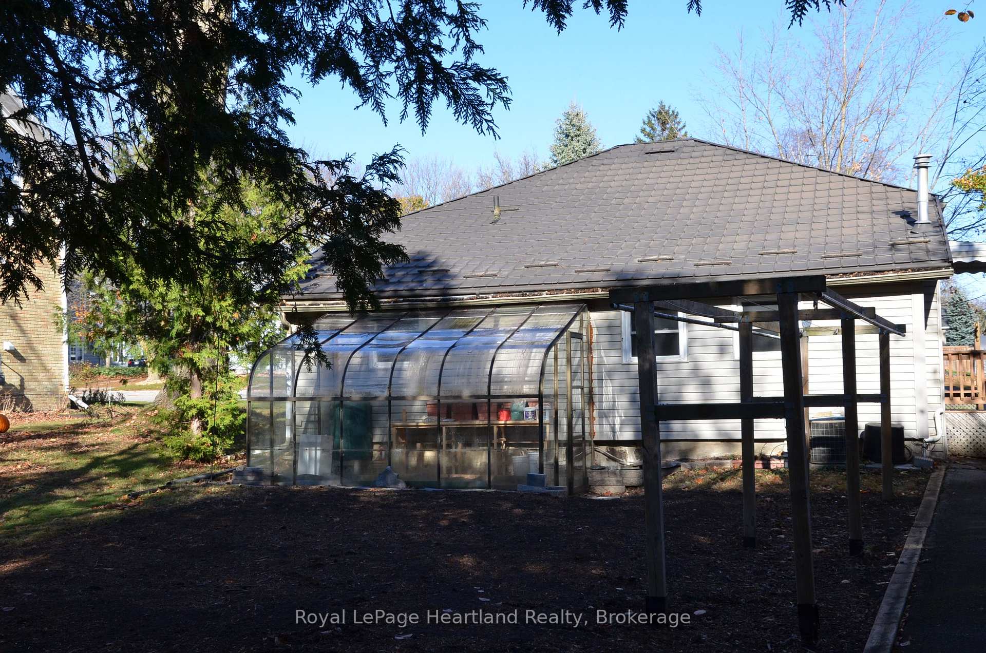 Photo 31 of 122 Mary Street, Central Huron, Clinton — HOMEH