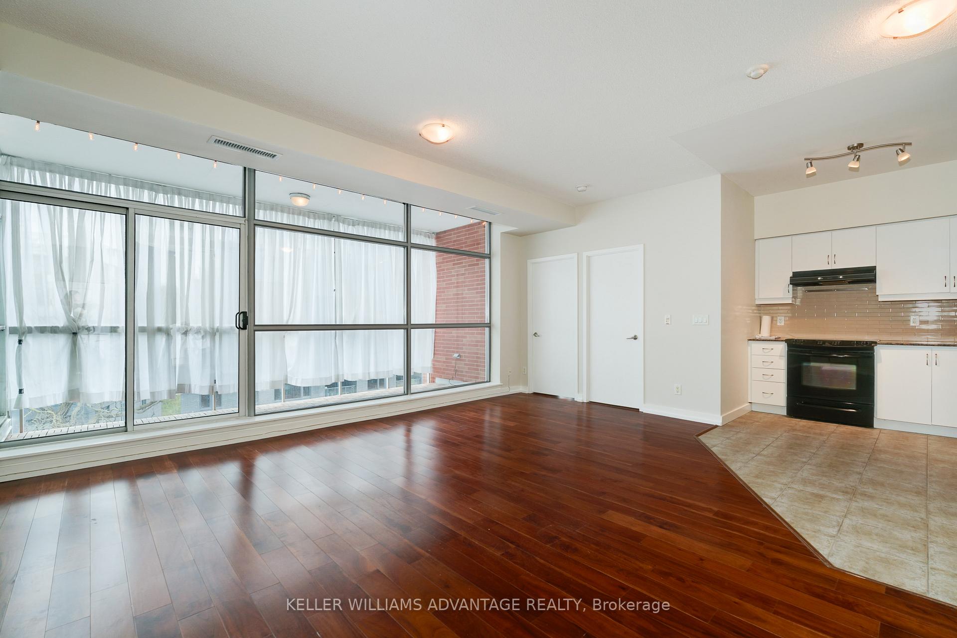 Photo 8 of Unit 513, 601 Kingston Road, Toronto, The Beaches — HOMEH