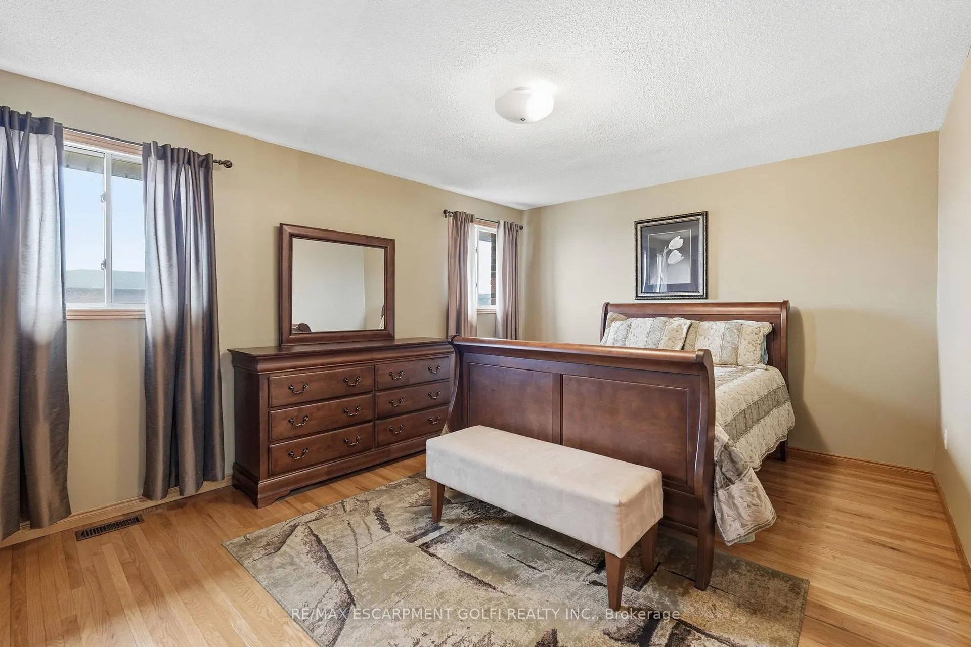 Photo 15 of 783 Stone Church Road E, Hamilton, Randall — HOMEH