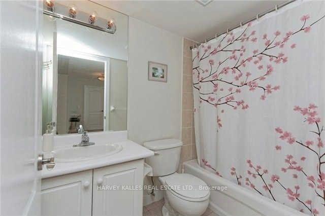 Photo 8 of Unit 514, 50 Disera Drive, Vaughan, Beverley Glen — HOMEH