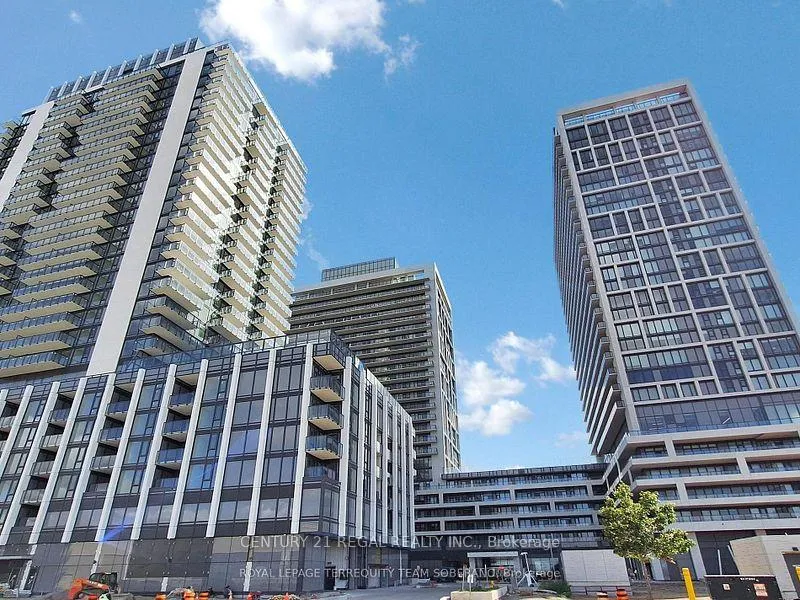 Photo 1 of Unit PH 101, 8960 Jane Street, Vaughan, Vellore Village — HOMEH
