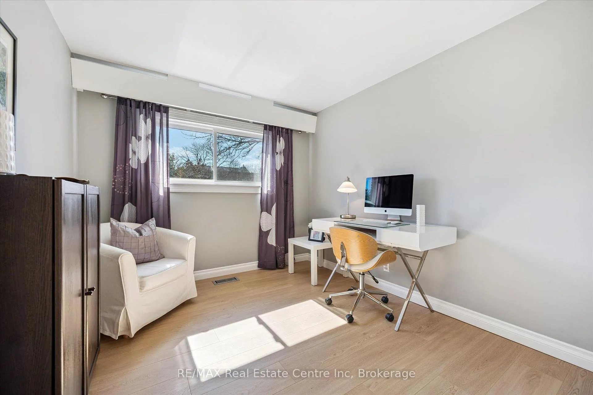Photo 21 of 67 Sunnylea Crescent, Guelph, General Hospital — HOMEH