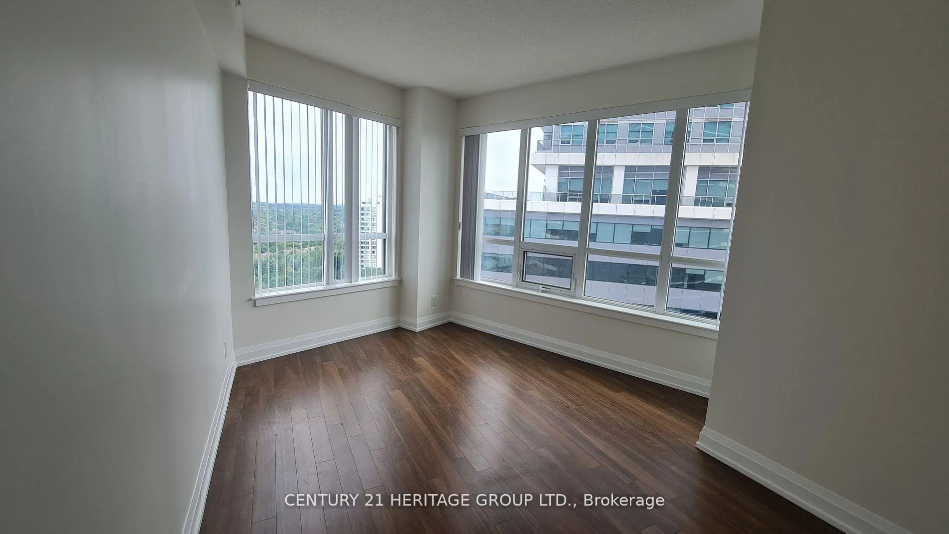 Photo 11 of Unit 1207, 7171 Yonge Street, Markham, Grandview — HOMEH