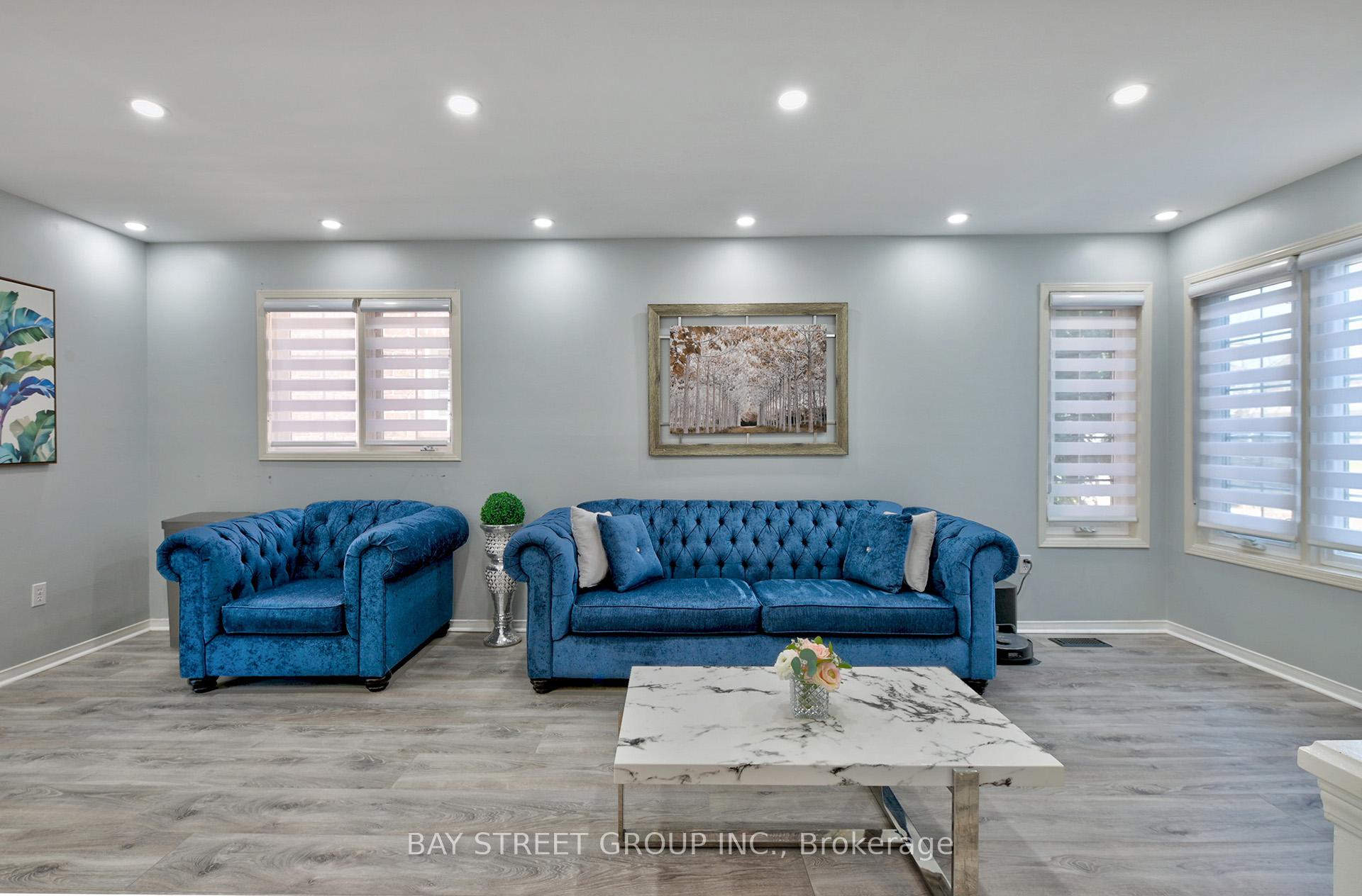 Photo 6 of 26 Rush Road, Aurora, Bayview Wellington — HOMEH