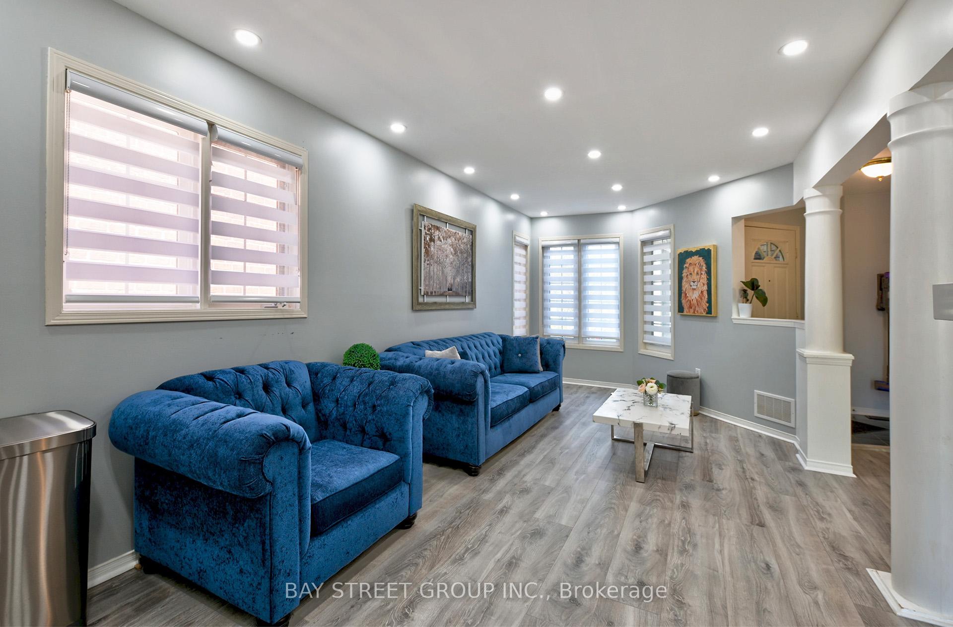 Photo 8 of 26 Rush Road, Aurora, Bayview Wellington — HOMEH