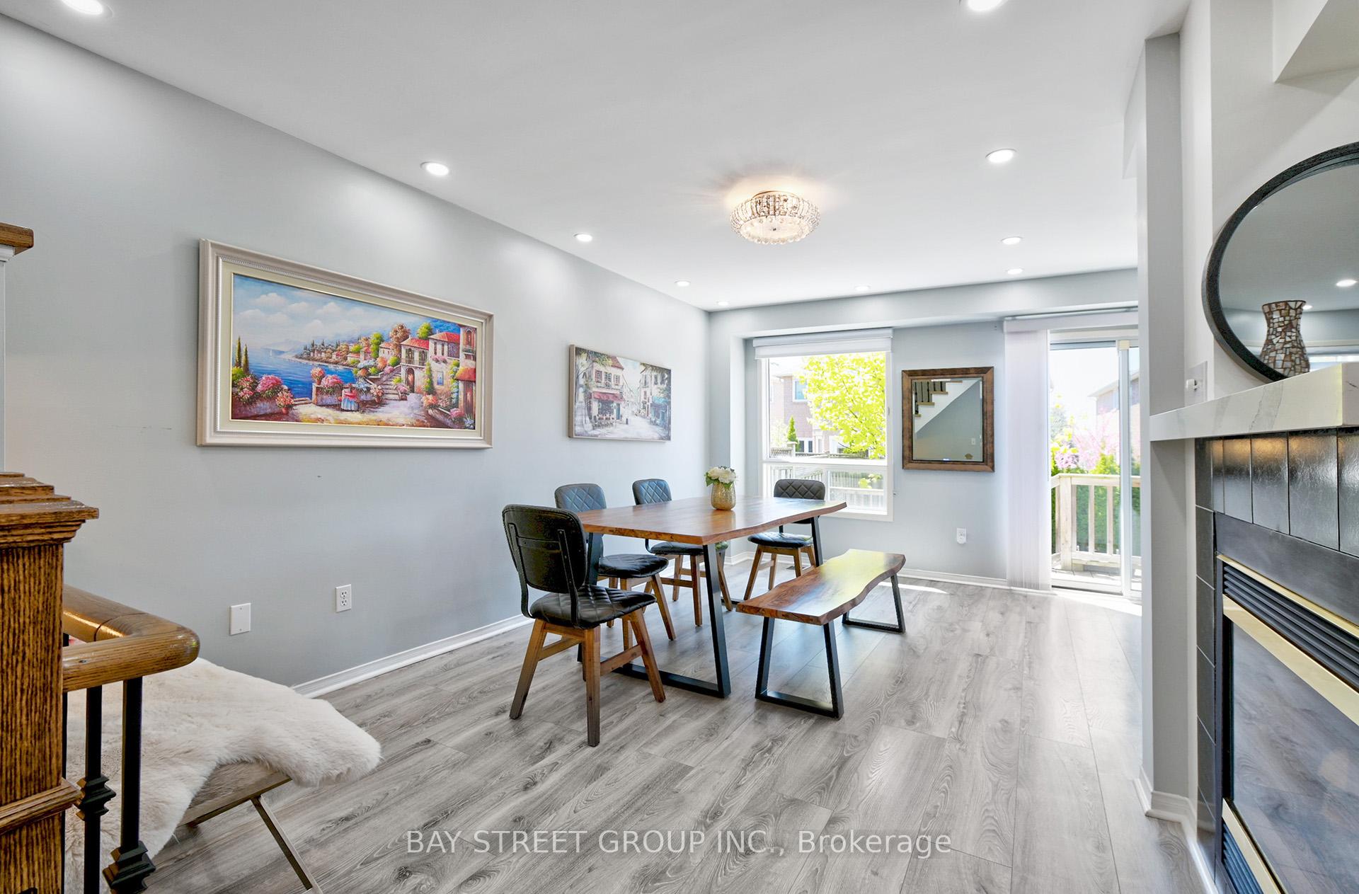 Photo 7 of 26 Rush Road, Aurora, Bayview Wellington — HOMEH