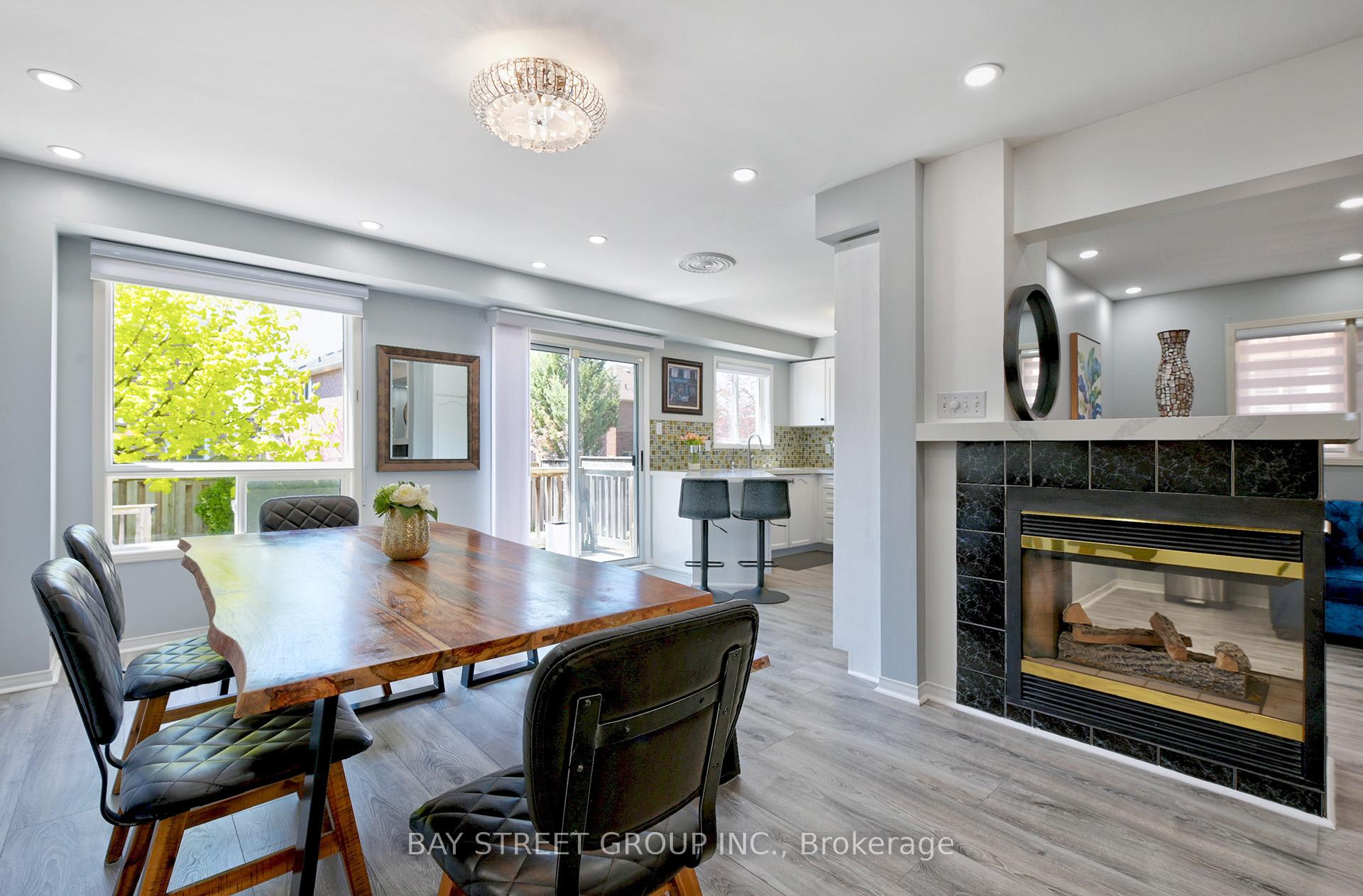 Photo 9 of 26 Rush Road, Aurora, Bayview Wellington — HOMEH