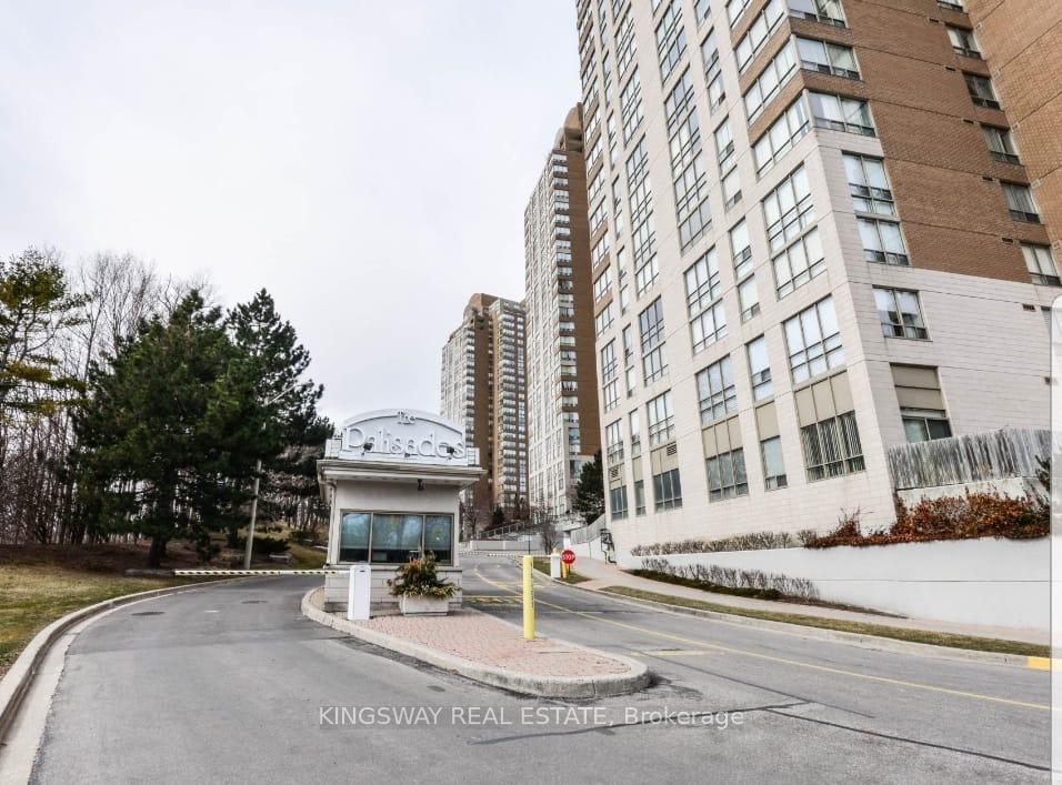 Front of Unit 1106, 215 Wynford Drive