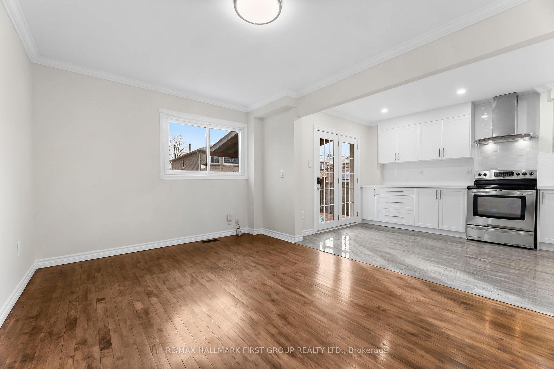 Photo 6 of 39 Stockbridge Crescent, Ajax, Central West — HOMEH