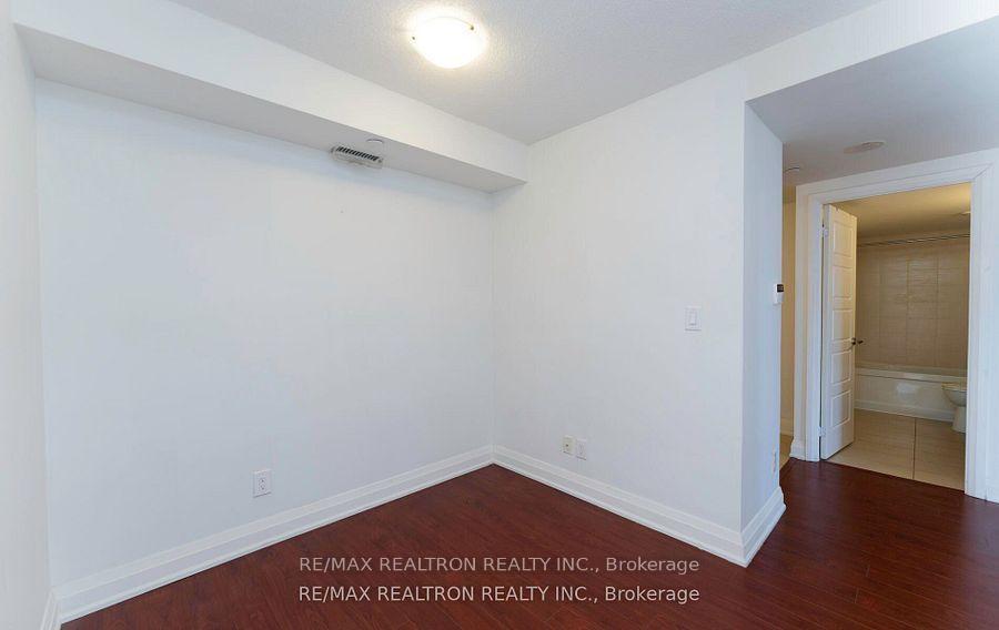 Photo 8 of Unit 1603, 1 Uptown Drive, Markham, Unionville — HOMEH