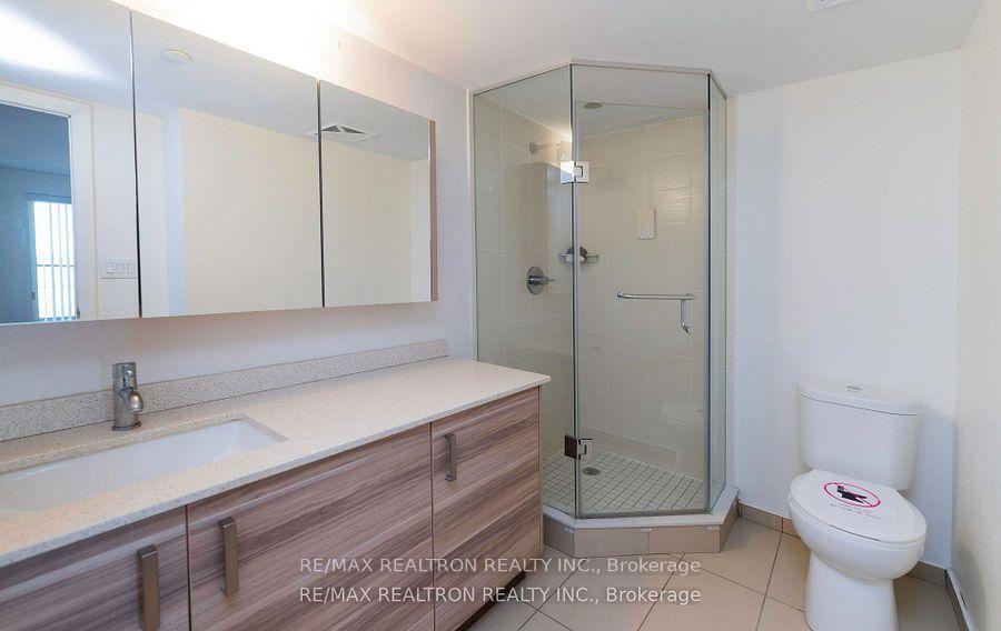 Photo 10 of Unit 1603, 1 Uptown Drive, Markham, Unionville — HOMEH