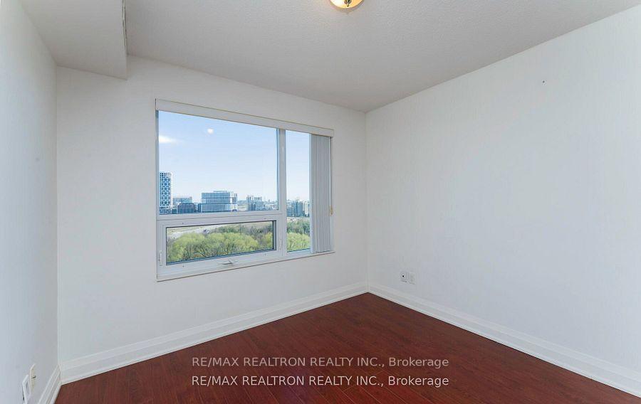 Photo 11 of Unit 1603, 1 Uptown Drive, Markham, Unionville — HOMEH
