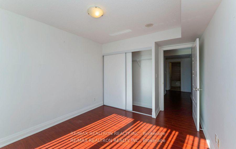 Photo 16 of Unit 1603, 1 Uptown Drive, Markham, Unionville — HOMEH
