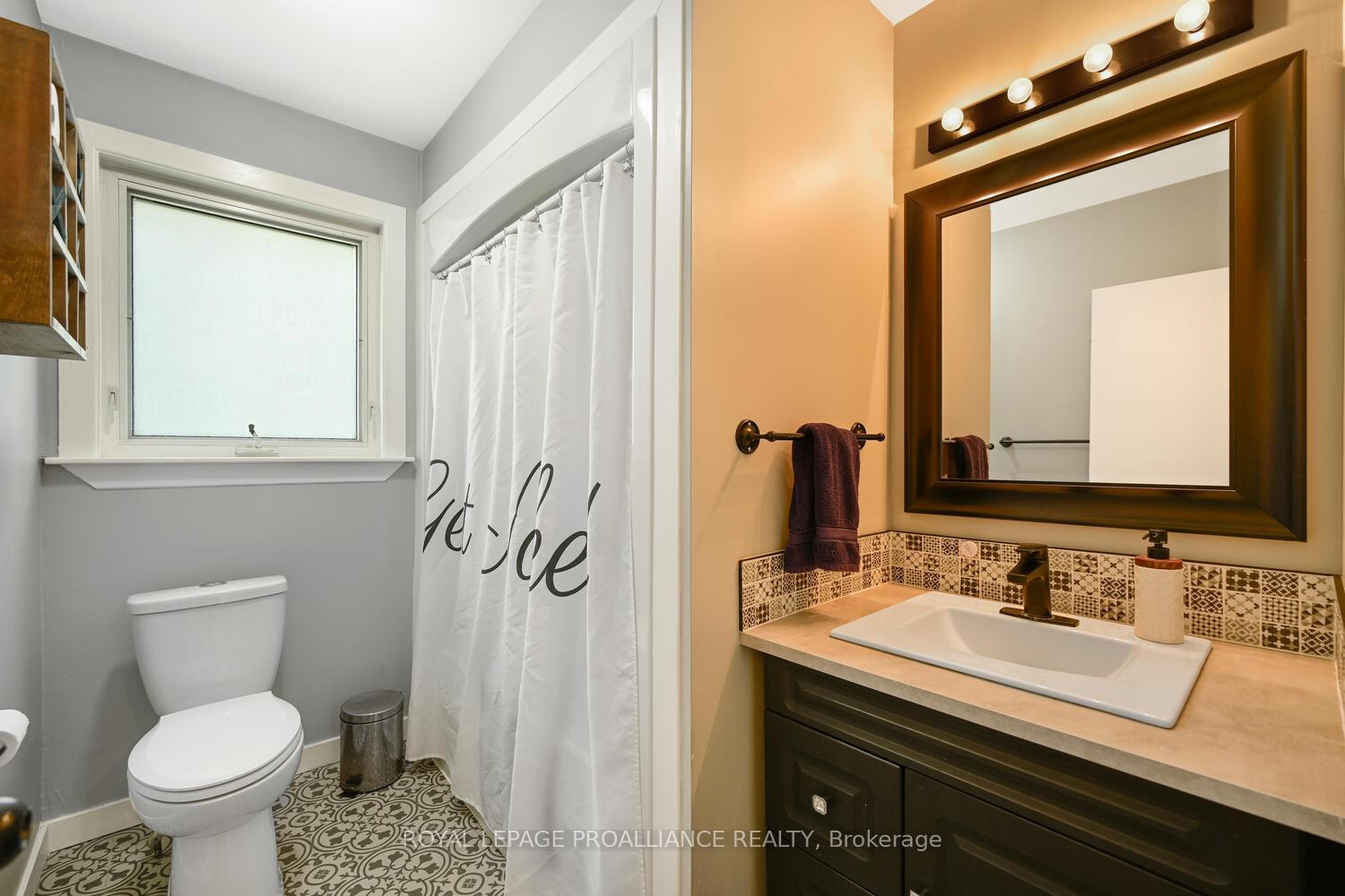 Photo 16 of 41 Elizabeth Street, Edwardsburgh/Cardinal, Edwardsburgh/Cardinal Twp — HOMEH