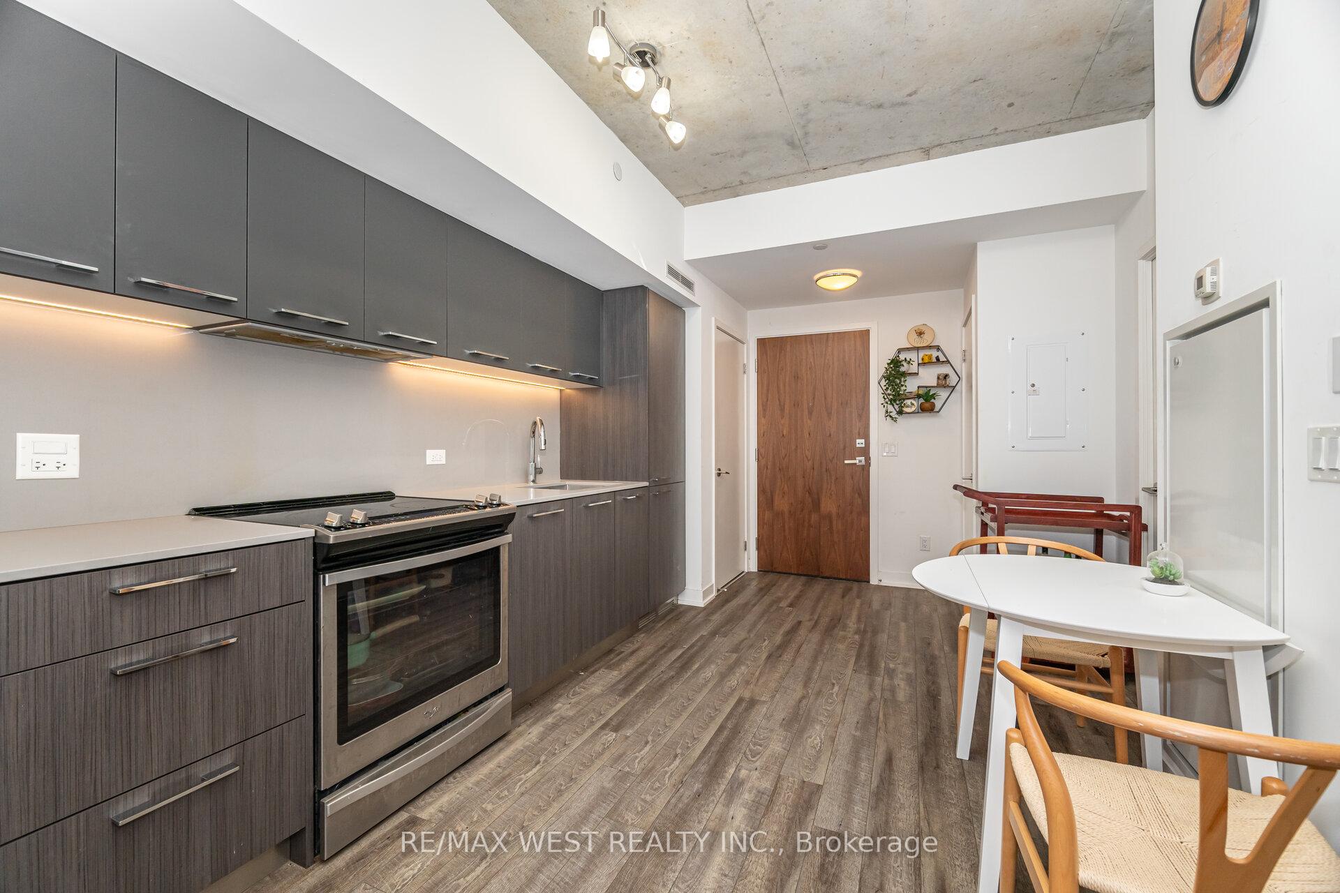 Photo 10 of Unit 610, 30 Baseball Place, Toronto, South Riverdale — HOMEH