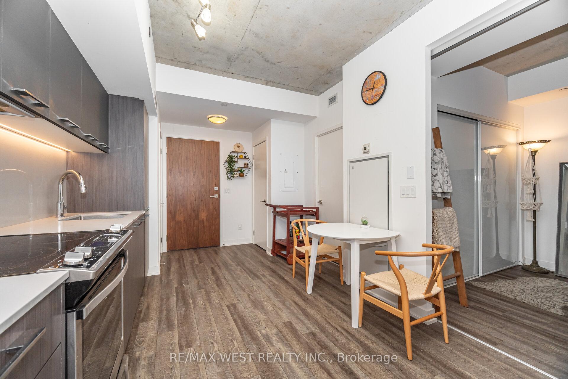 Photo 11 of Unit 610, 30 Baseball Place, Toronto, South Riverdale — HOMEH