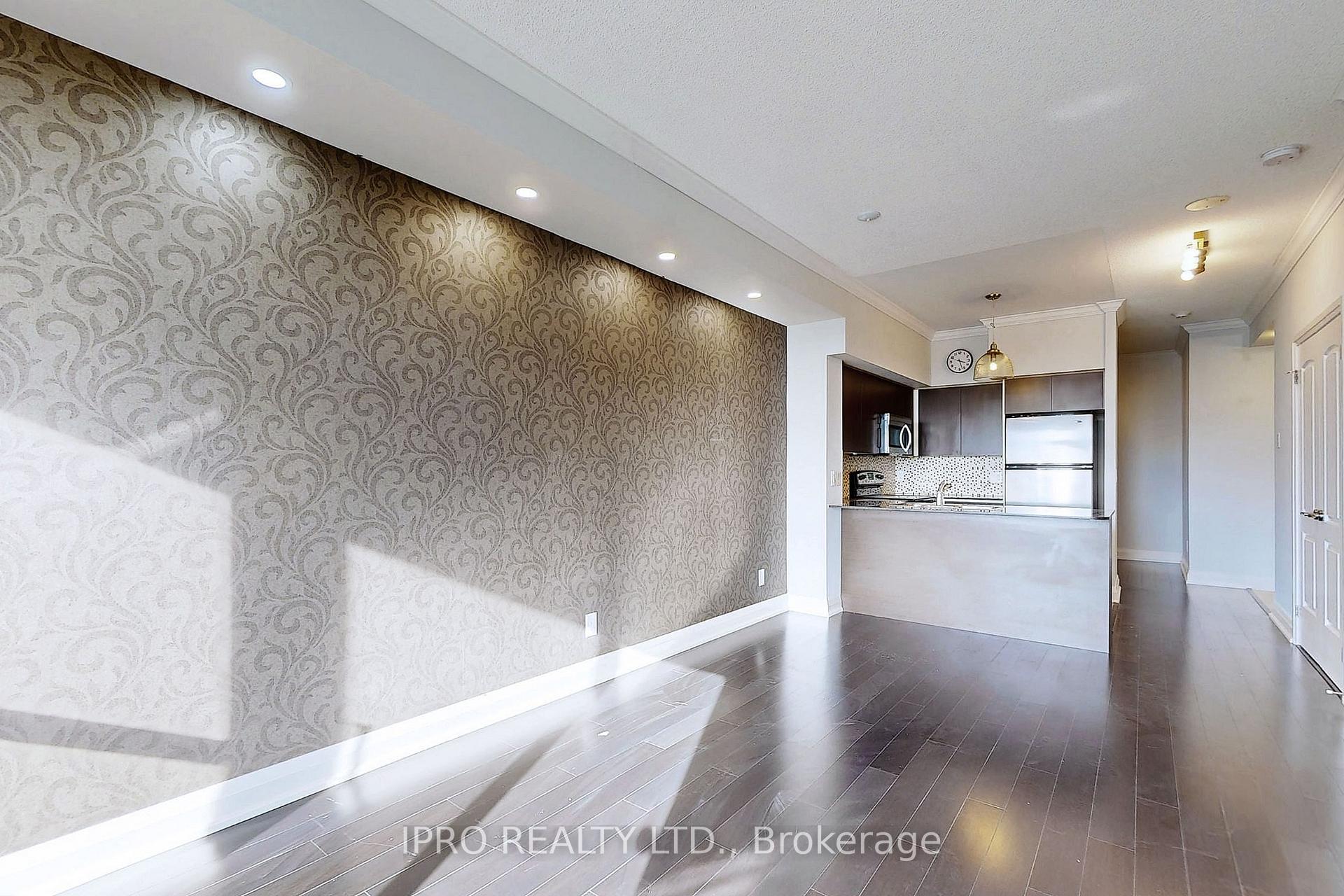Photo 3 of Unit 1506, 20 North Park Road, Vaughan, Beverley Glen — HOMEH