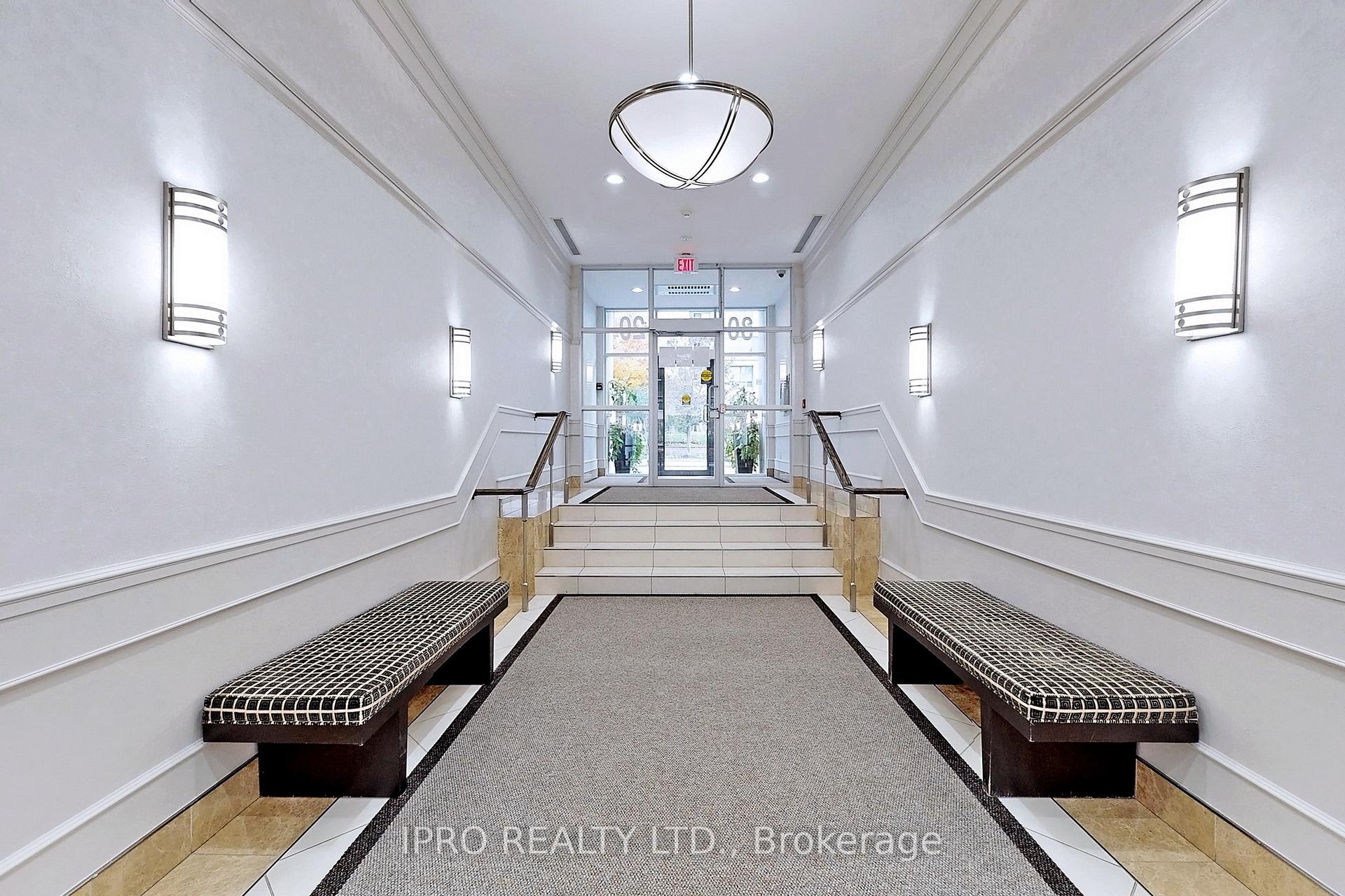 Photo 5 of Unit 1506, 20 North Park Road, Vaughan, Beverley Glen — HOMEH