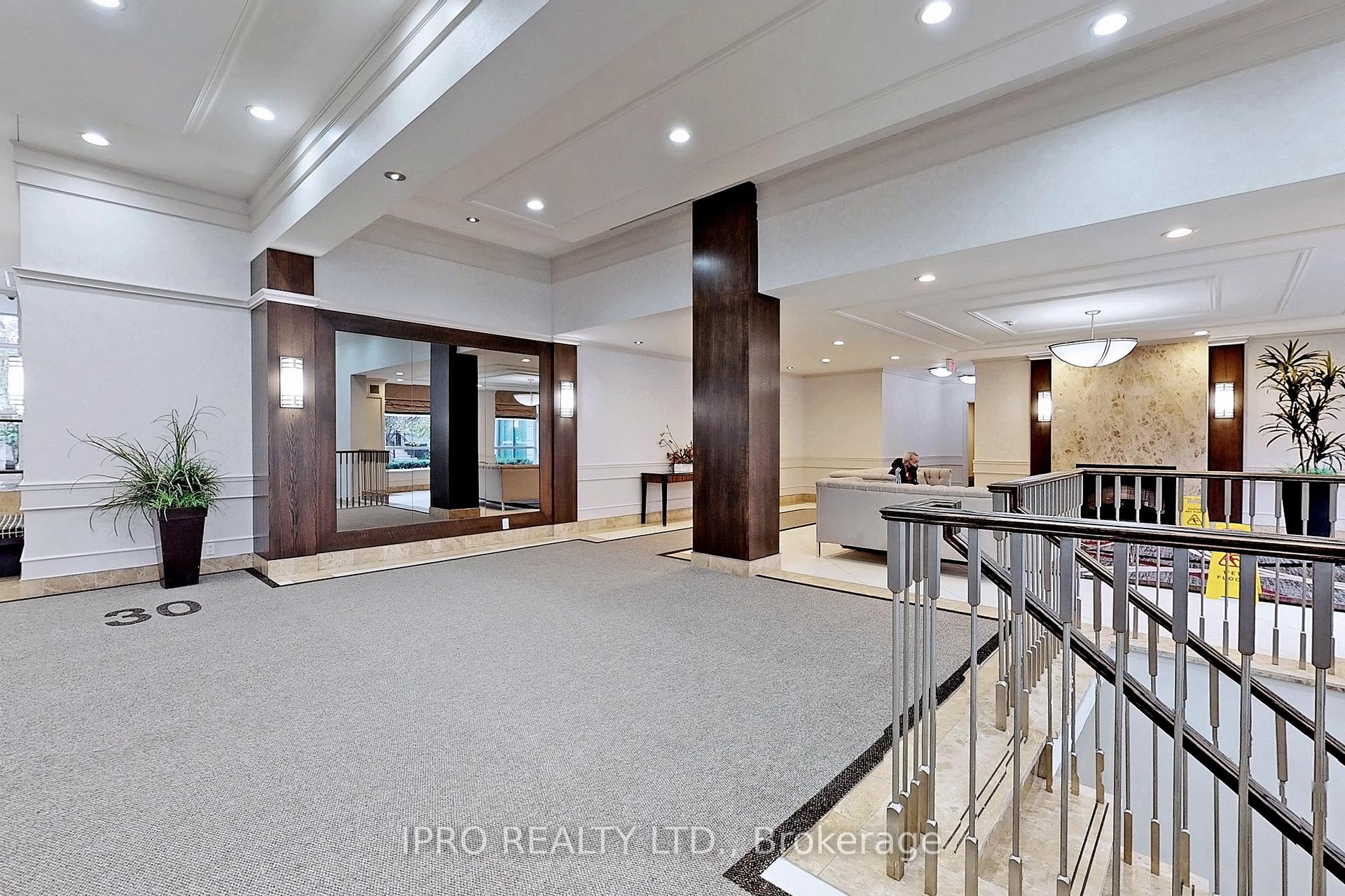 Photo 11 of Unit 1506, 20 North Park Road, Vaughan, Beverley Glen — HOMEH