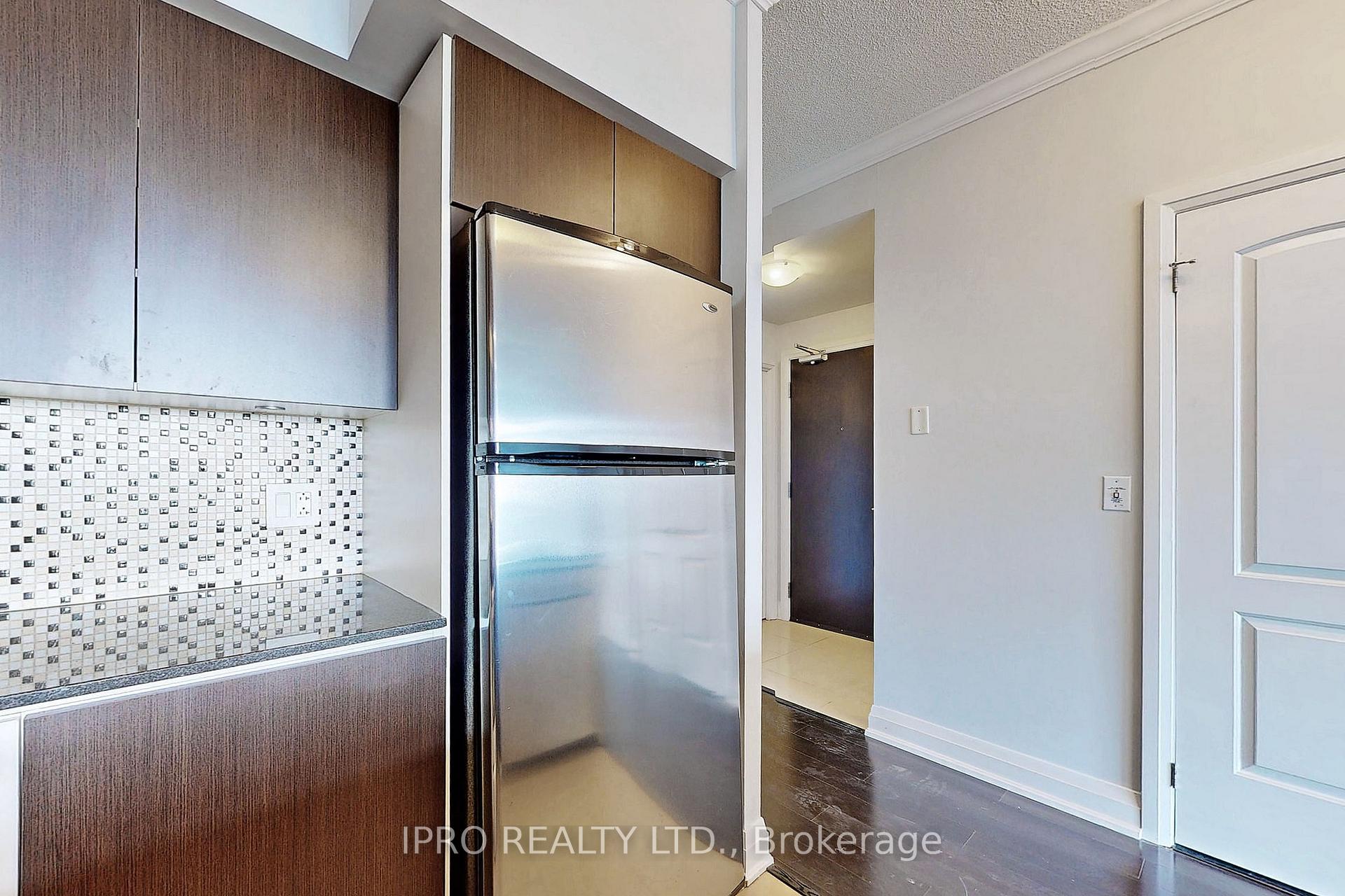 Photo 15 of Unit 1506, 20 North Park Road, Vaughan, Beverley Glen — HOMEH