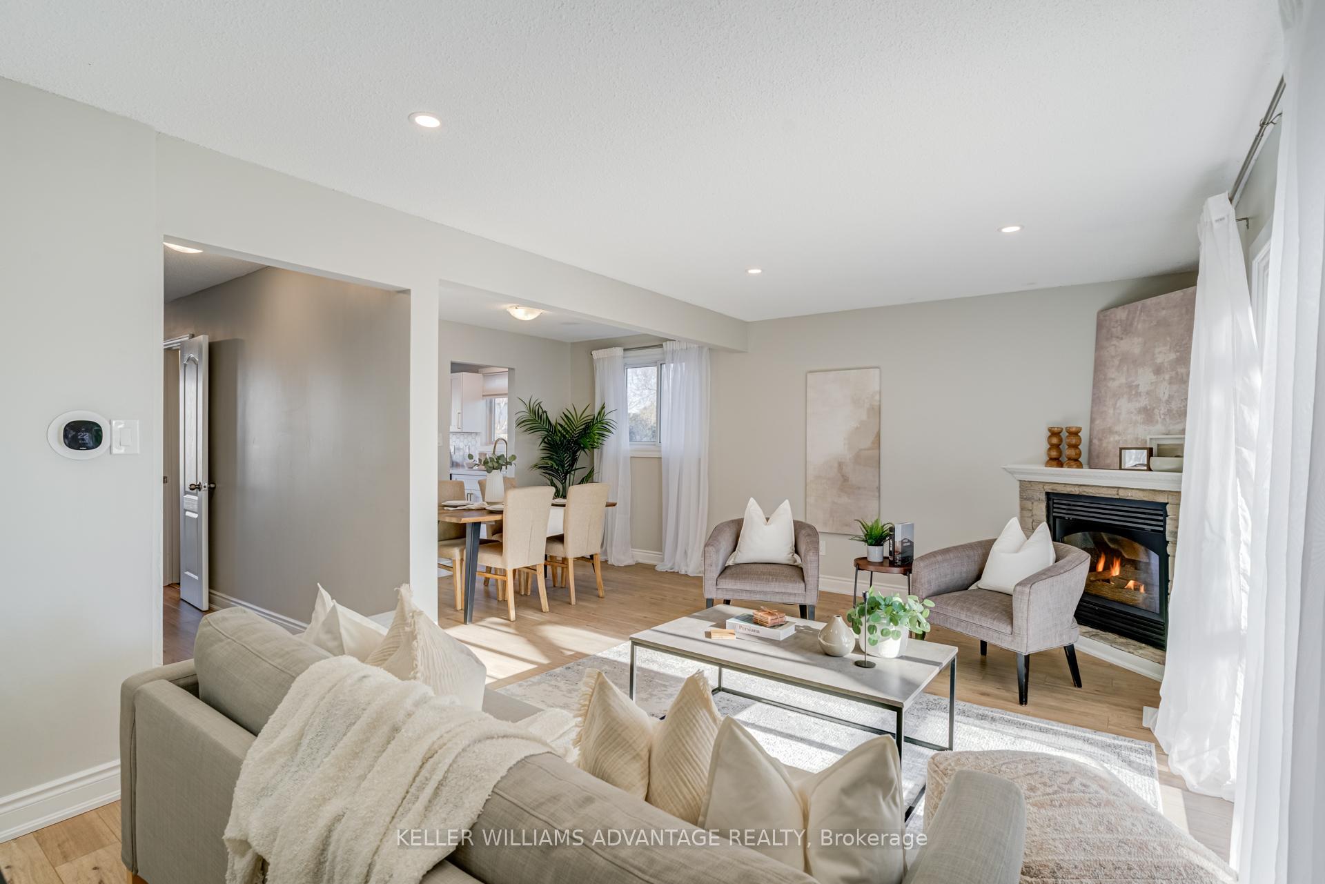 Photo 7 of 17 Loscombe Drive, Clarington, Bowmanville — HOMEH