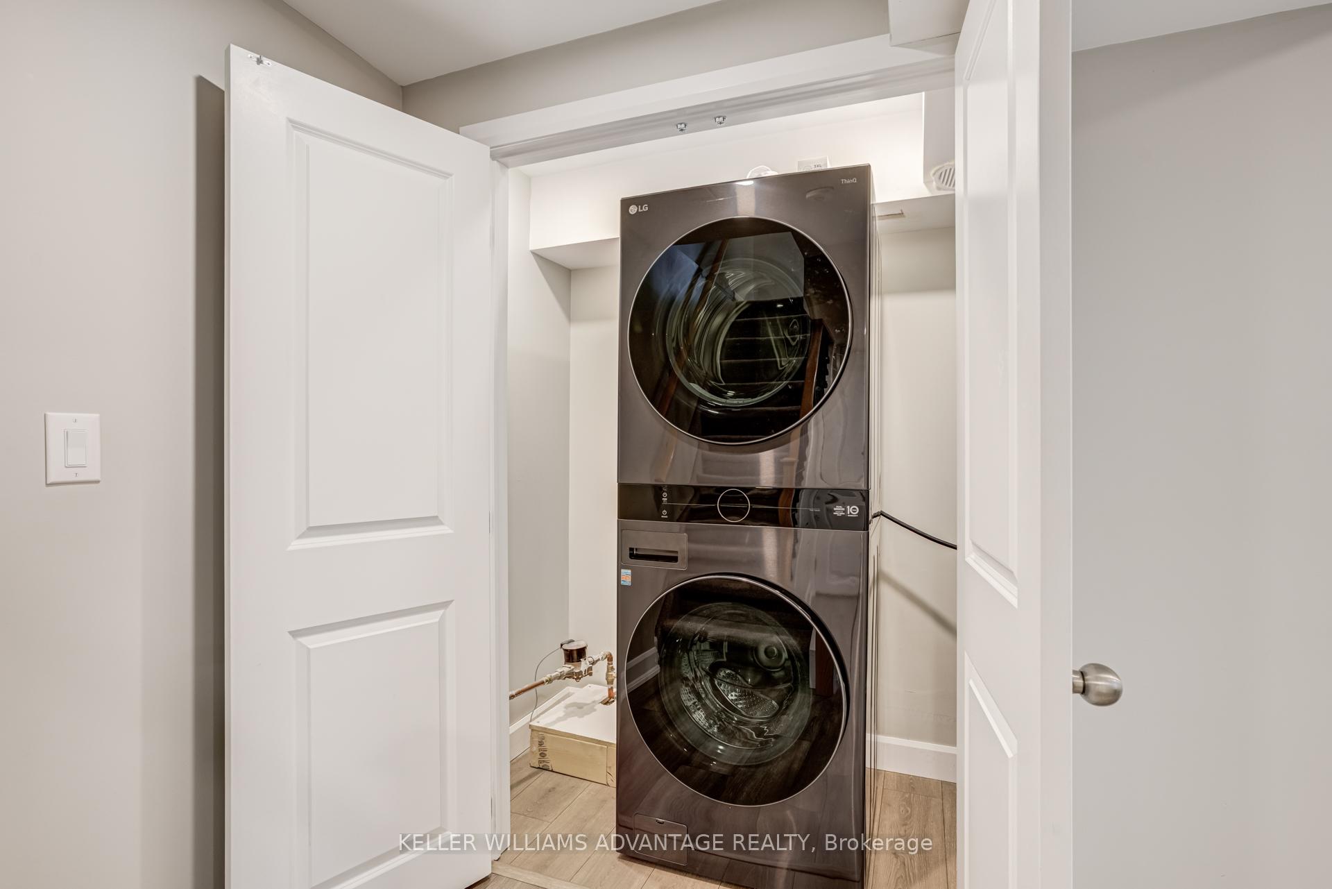 Photo 23 of 17 Loscombe Drive, Clarington, Bowmanville — HOMEH
