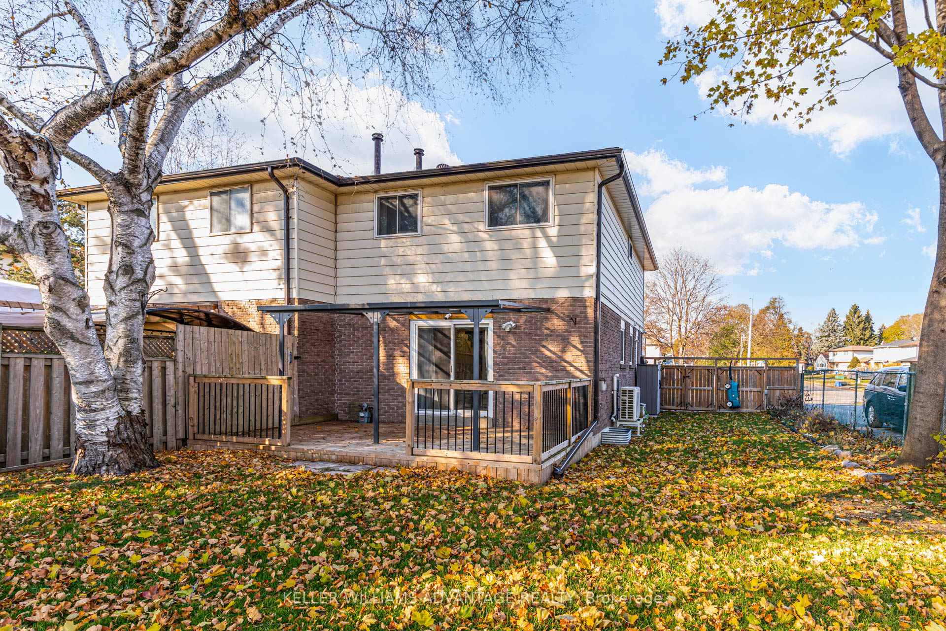 Photo 26 of 17 Loscombe Drive, Clarington, Bowmanville — HOMEH