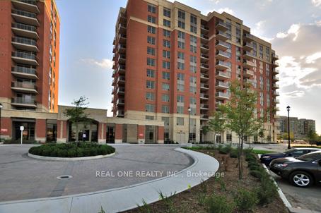 Front of Unit 605, 75 King William Crescent