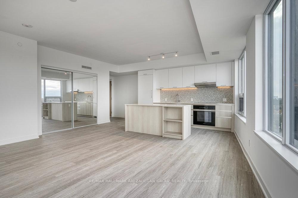 Photo 10 of Unit 805, 8188 Yonge Street, Vaughan, Uplands — HOMEH
