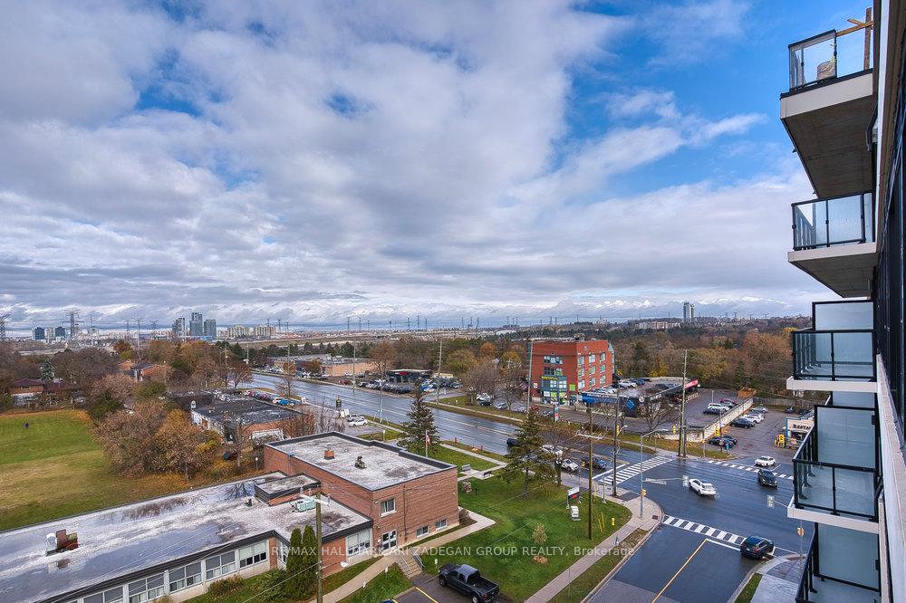 Photo 26 of Unit 805, 8188 Yonge Street, Vaughan, Uplands — HOMEH