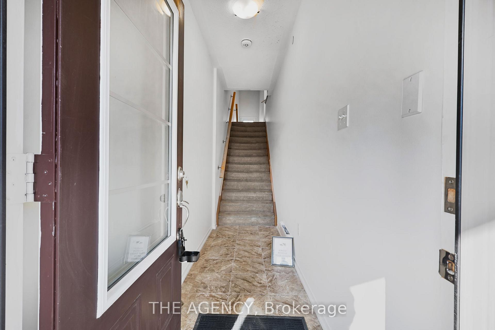 Photo 5 of Unit 168, 2566 Rosedrop Path, Oshawa, Windfields — HOMEH